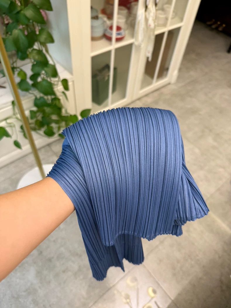 Issey Miyake Issey Miyake size:3 Blue pleated cardigan Size XS / US 0-2 / IT 36-38 - 8 Thumbnail