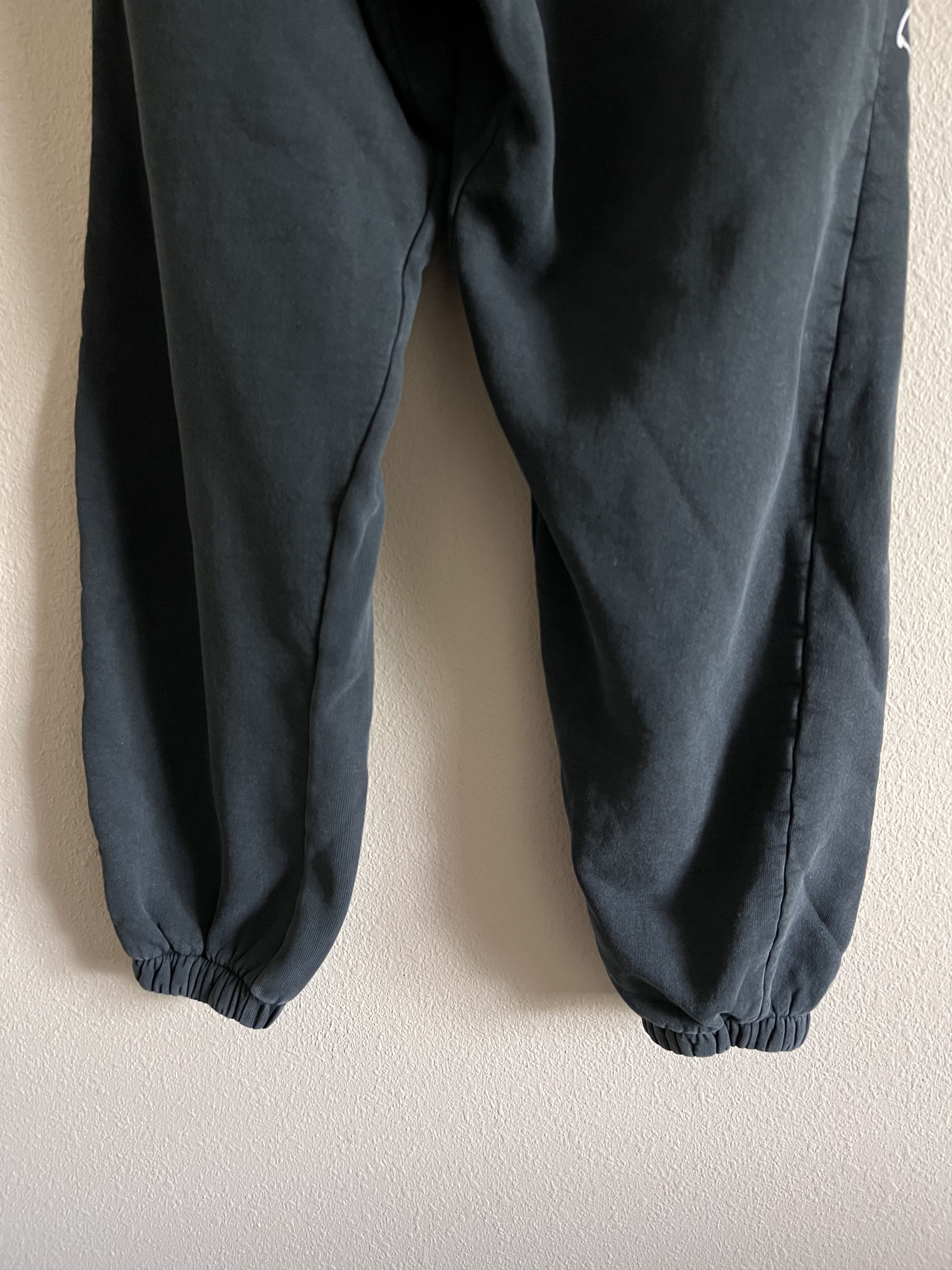 RRR-123 RRR-123 Holy Holy Sweatpants in Vintage Black Size US 32 / EU 48 - 8 Thumbnail