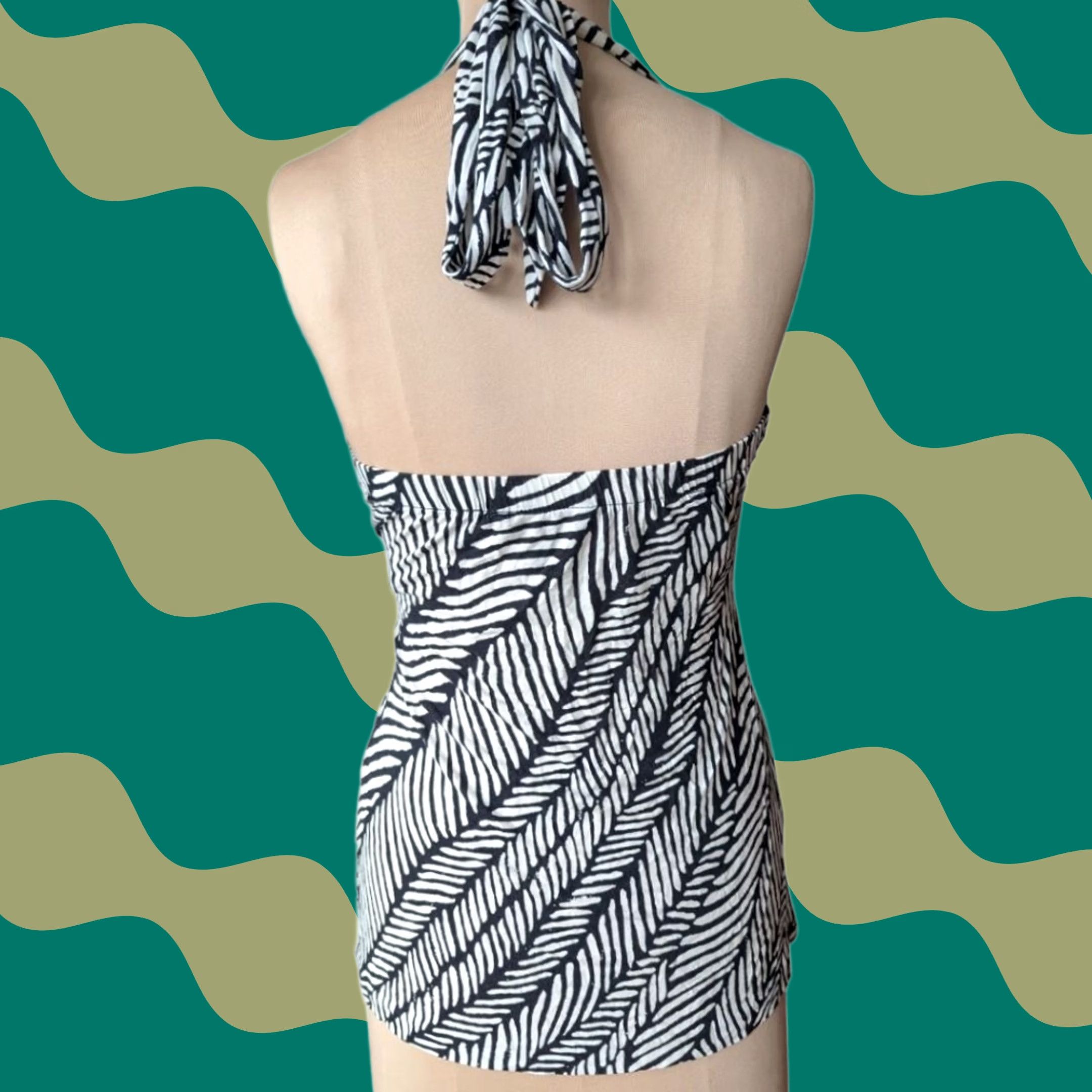 Banana Republic VINTAGE Banana Republic Halter Top Shirt Women Size M Black Tank Y2K Feminine Classic Chic Womens Size M / US 6-8 / IT 42-44 - 1 Thumbnail