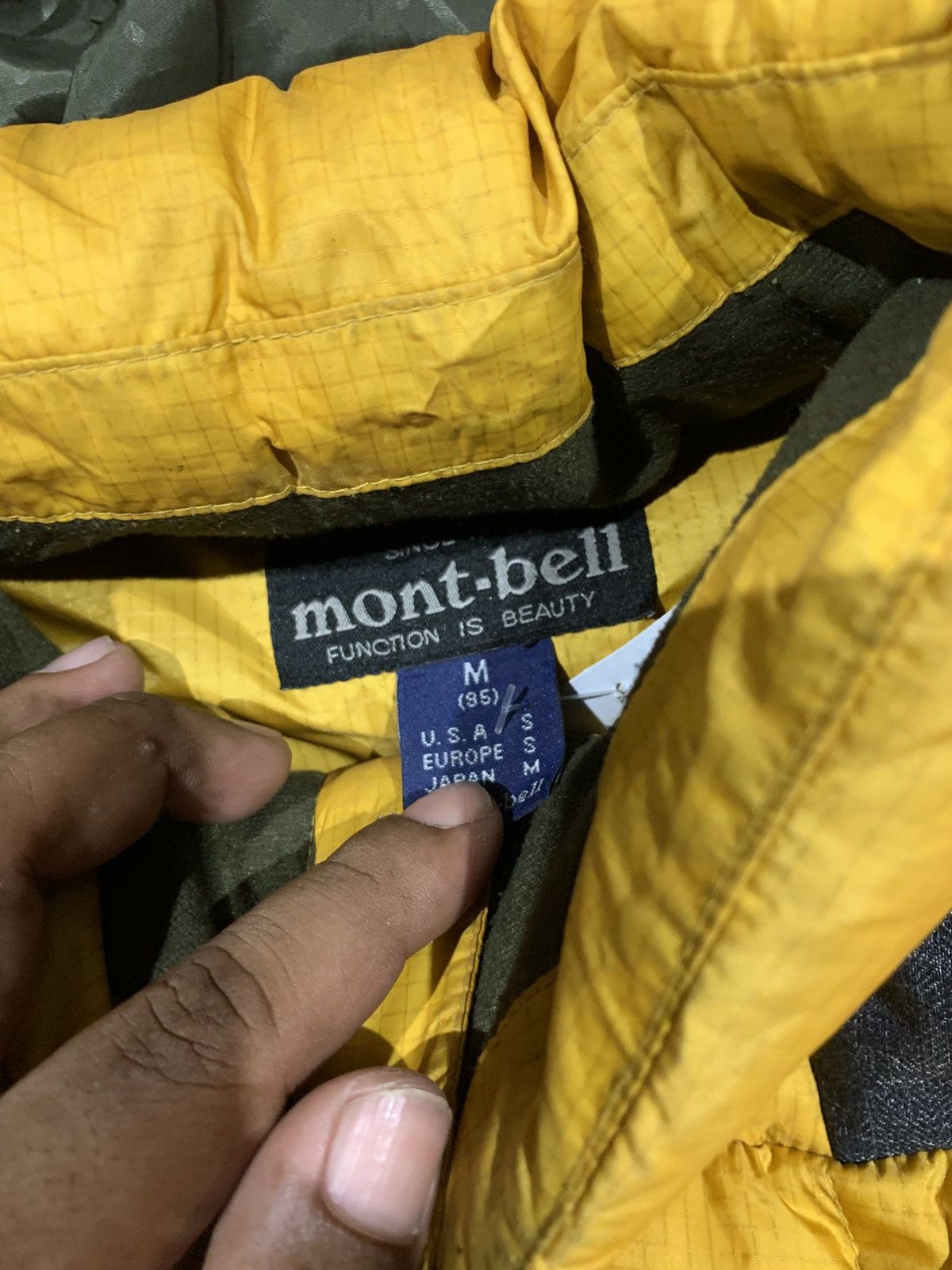 Montbell Montbel down jacket Size US M / EU 48-50 / 2 - 3 Thumbnail