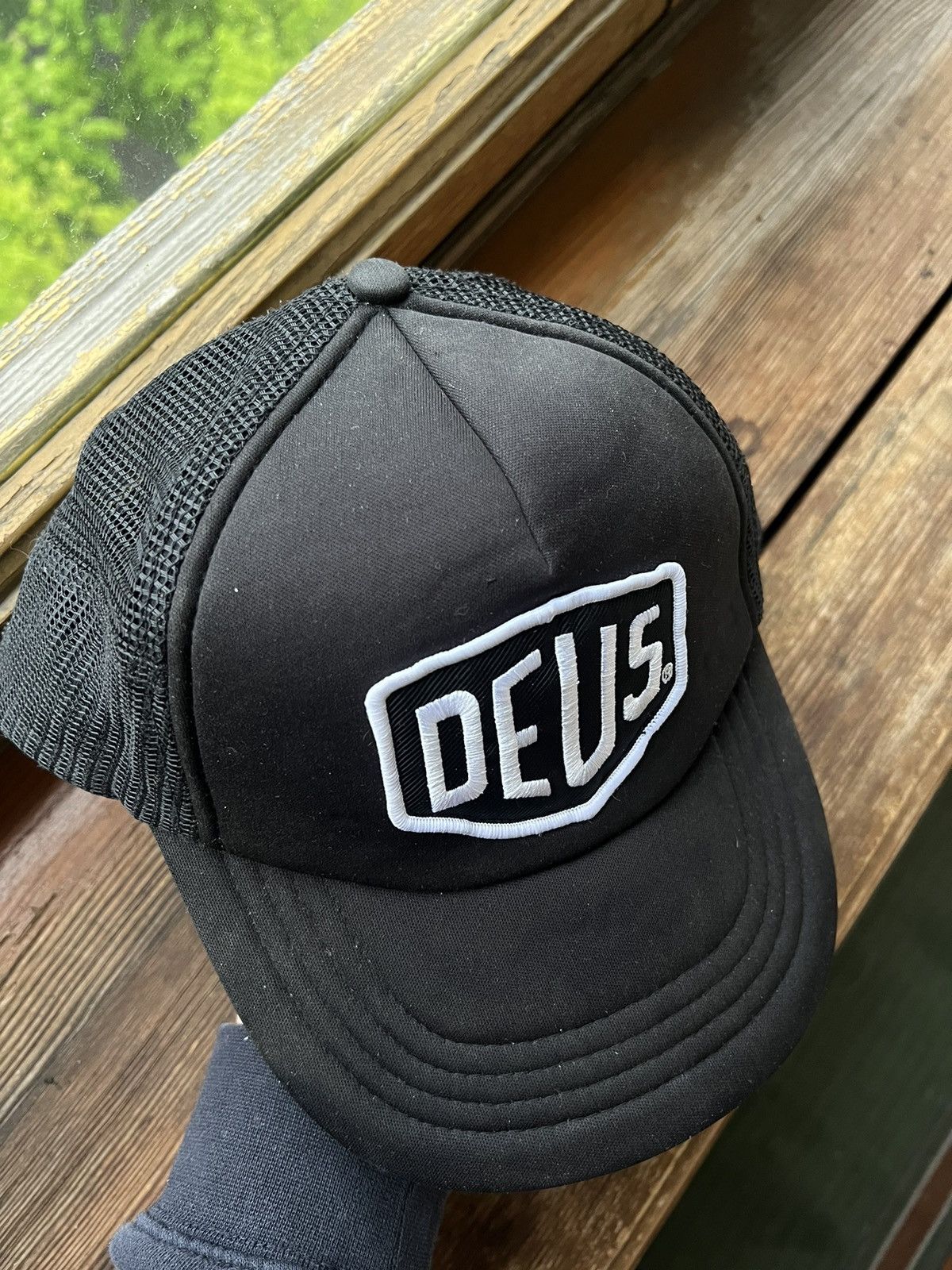 Deus Ex Machina Deus Ex Machina Chambray Shield Trucker Cap Hat Size ONE SIZE - 3 Thumbnail