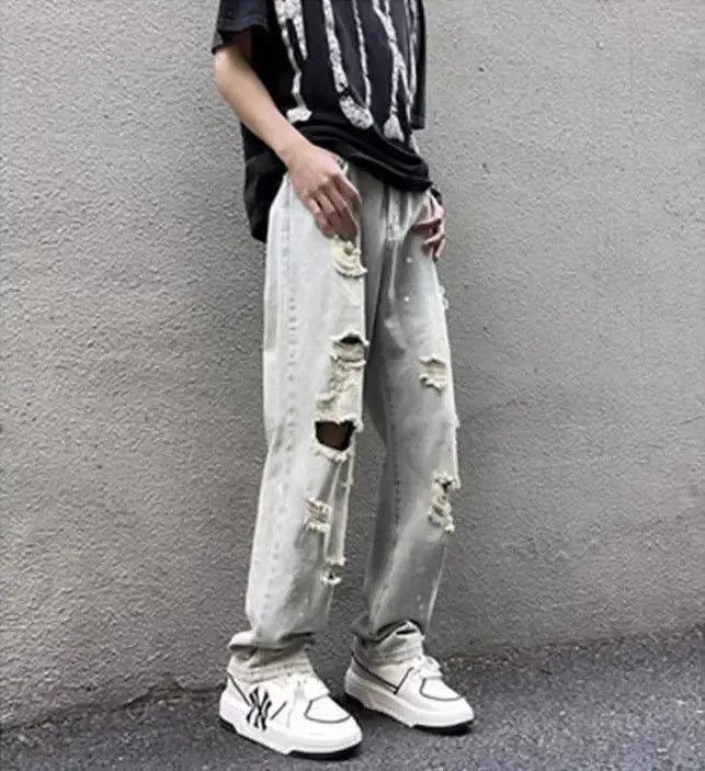 Japanese Brand Retro casual splashed ink distressed jeans Size US 32 / EU 48 - 3 Thumbnail