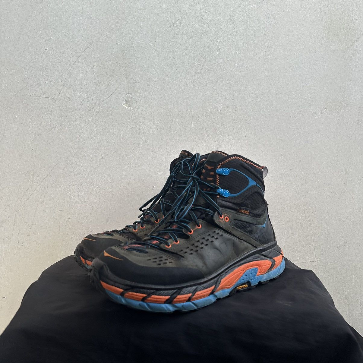 Hoka Hoka Tor Ultra Hi Waterproof Hiking Boots 2021 Size US 11.5 / EU 44-45 - 4 Thumbnail