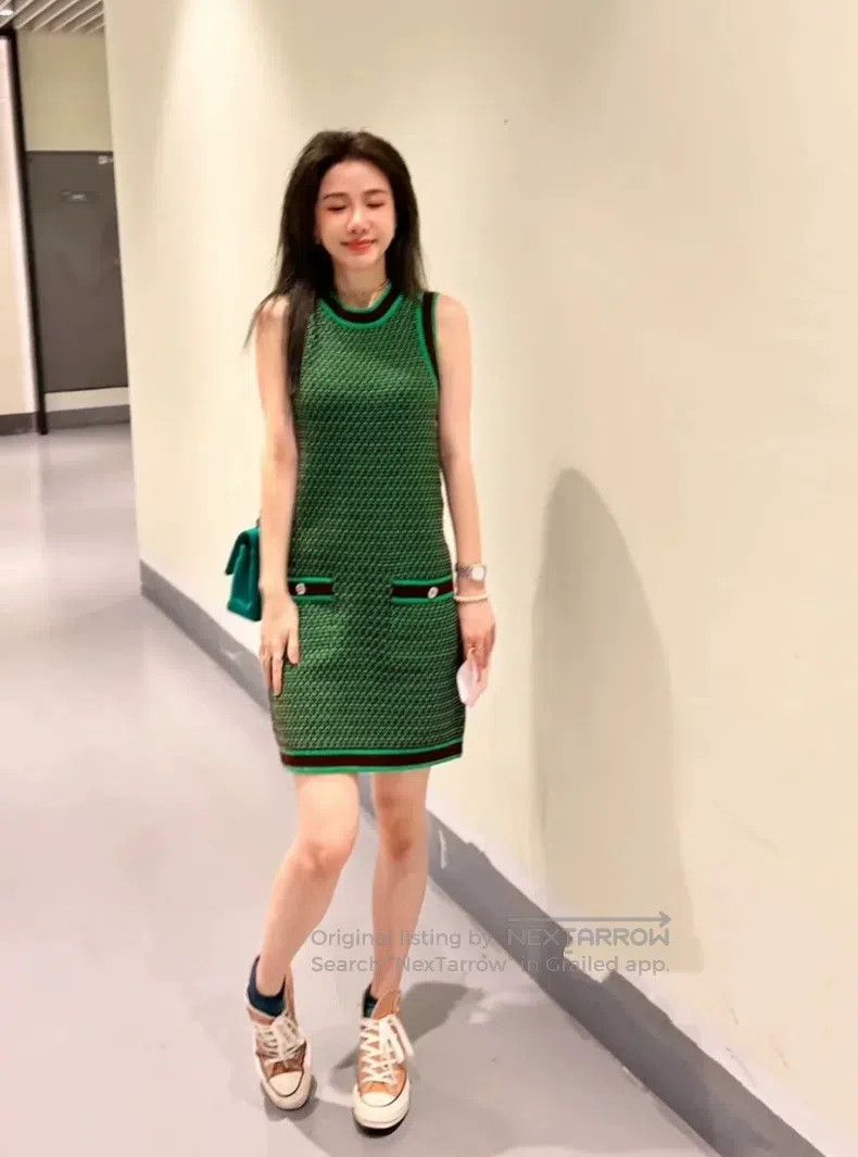 Chanel Chanel 23A green round-neck cashmere knitted dress Size XS / US 0-2 / IT 36-38 - 3 Thumbnail