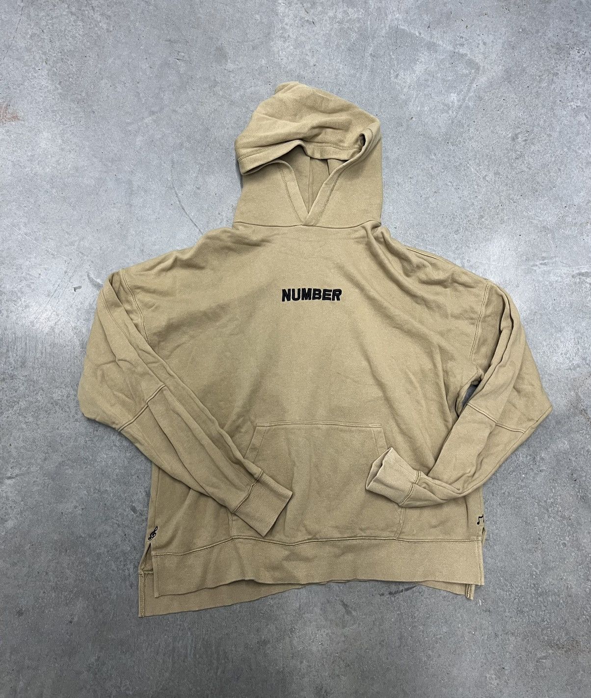 Japanese Brand Number Nine Embroidered Logo Hoodie Size US L / EU 52-54 / 3 - 1 Thumbnail
