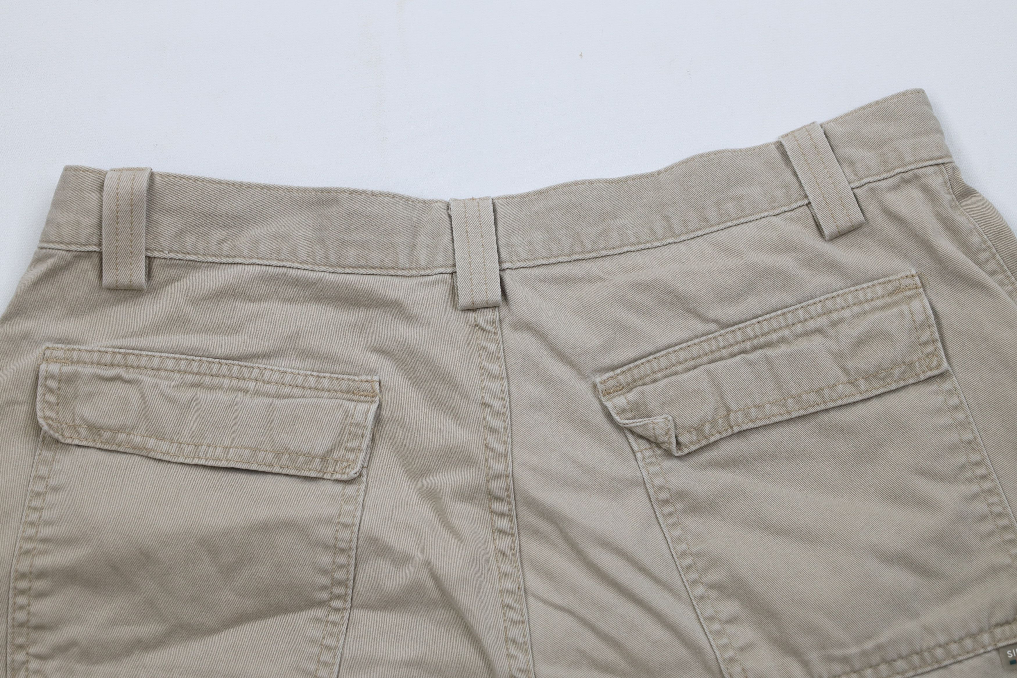 Levi's Vintage 90s Levis SilverTab Baggy Fit Cargo Shorts Beige Size US 34 / EU 50 - 12 Thumbnail