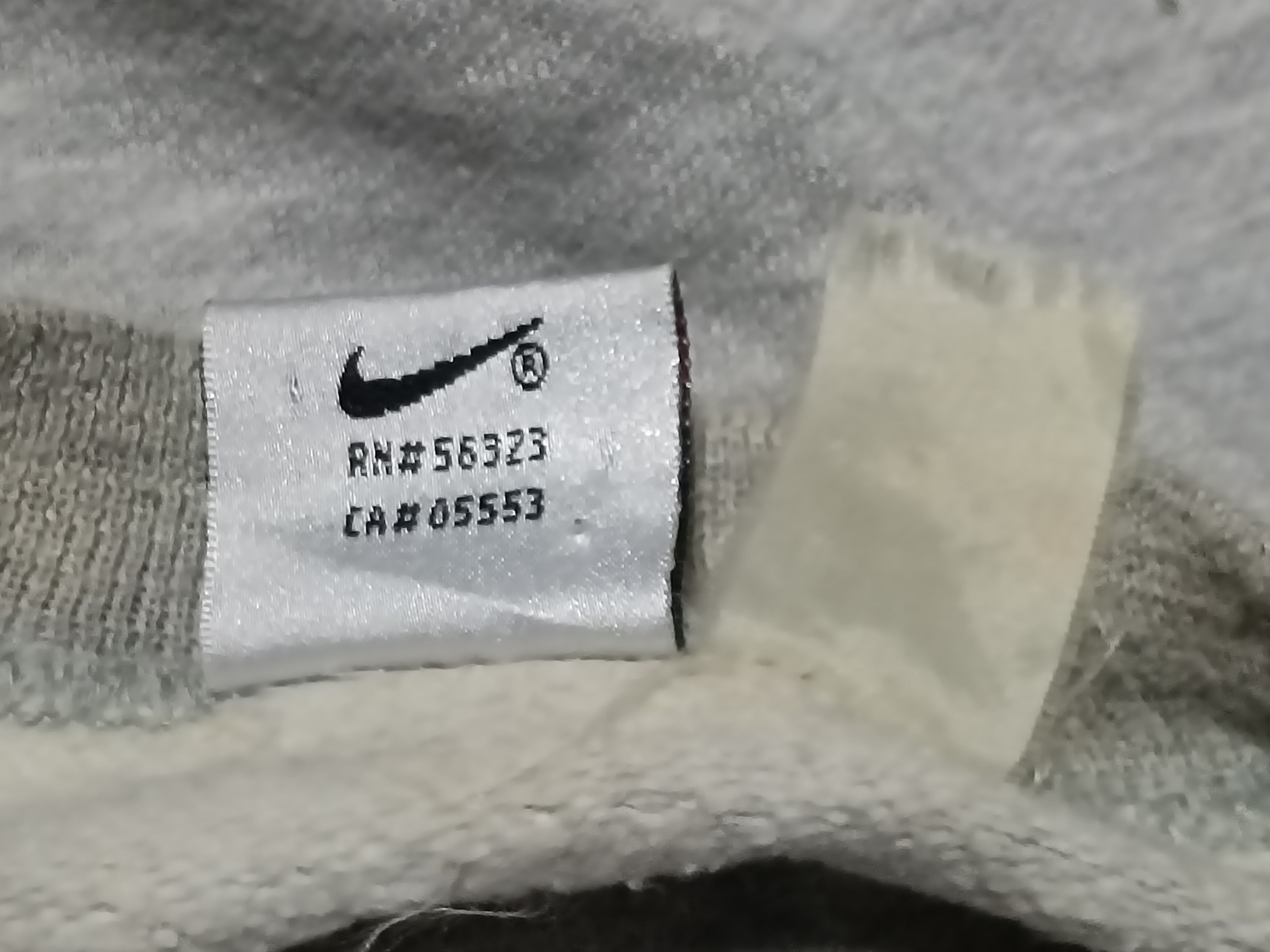 Nike VINTAGE 90S NIKE V-NECK SWEATSHIRT Size US L / EU 52-54 / 3 - 4 Thumbnail