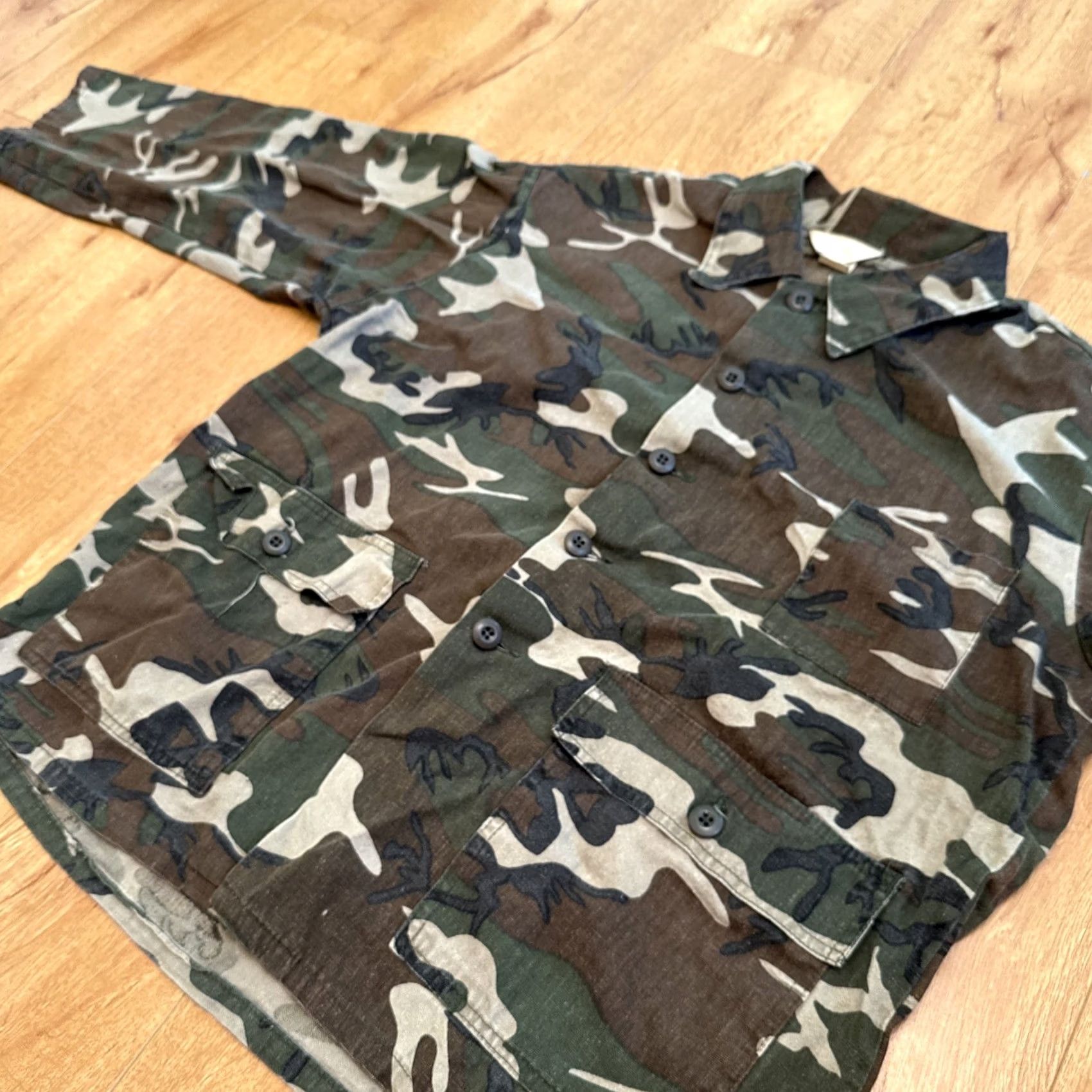 Vintage VINTAGE Ranger Camo Shirt L Men's Button-Front Hunting Single Stitch Military Shirt Size US L / EU 52-54 / 3 - 7 Thumbnail