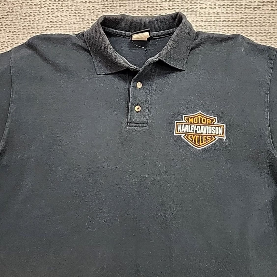 Harley Davidson VINTAGE Harley-Davidson Polo Shirt Mens L Black Motorcycle Short Sleeve Harbor City CA Polo Shirt T-Shirt Harley-Davidson Mens Logo City USA 2000s Size US L / EU 52-54 / 3 - 6 Thumbnail