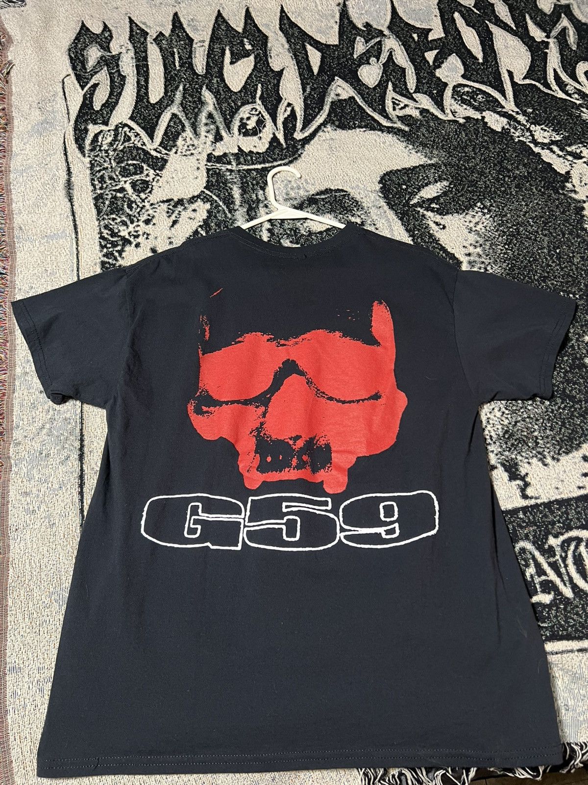 G59 Records Red greyday 2022 shirt Size US L / EU 52-54 / 3 - 3 Thumbnail