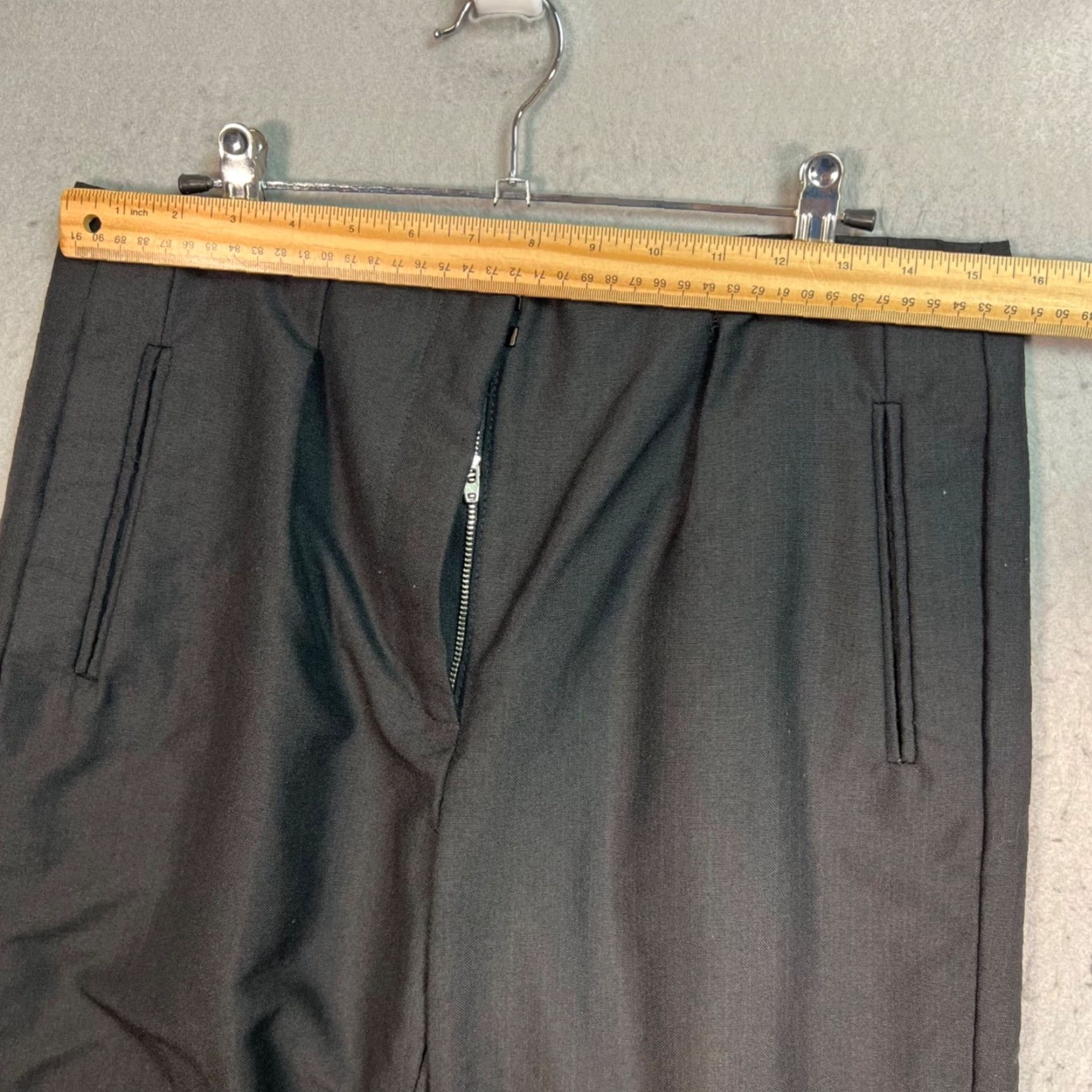 Alexander Wang Alexander Wang Pants Women Slim Tapered 30 Inch Waist Black Wool Blend Dress Pants Size 30" / US 8 / IT 44 - 4 Thumbnail