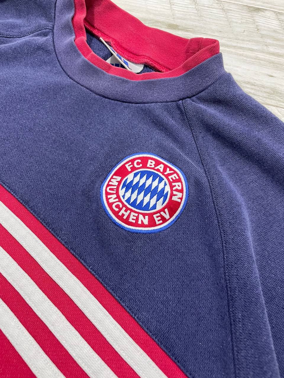 Adidas Vintage Adidas Bayern Munich 1996 Sweatshirt Soccer 90s Size US M / EU 48-50 / 2 - 6 Thumbnail