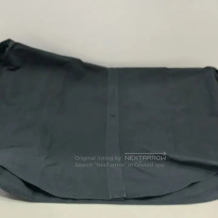 Balenciaga Balenciaga Black Long Sleeve Logo Shirt. Size US M / EU 48-50 / 2 - 5 Thumbnail