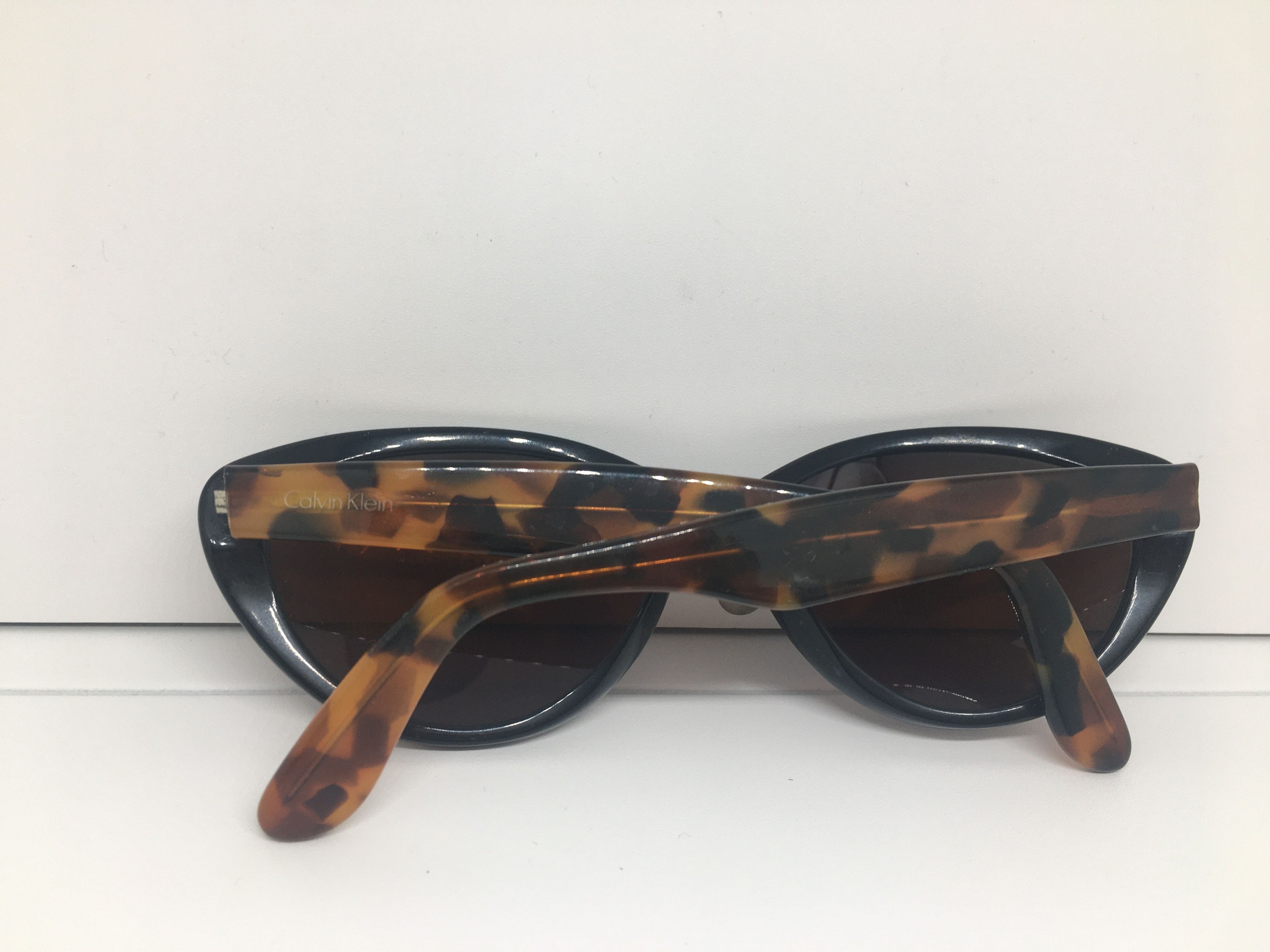 Calvin Klein Vintage Calvin Klein Cateye Sunglasses Frame Made in Italy Size ONE SIZE - 9 Thumbnail