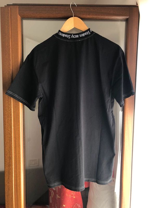 Acne Studios Acne Studios Oversized Neck Logo T-Shirt Size US M / EU 48-50 / 2 - 8 Thumbnail