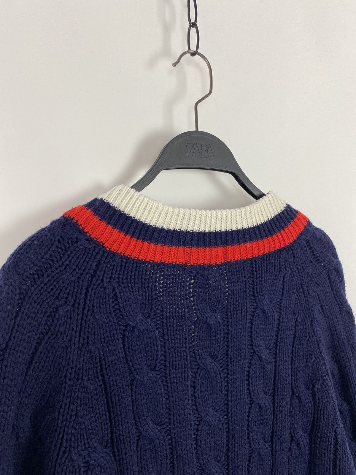 Lacoste 1980’s Vintage Izod Lacoste Cable Knit V-Neck Sweater Size US L / EU 52-54 / 3 - 6 Thumbnail