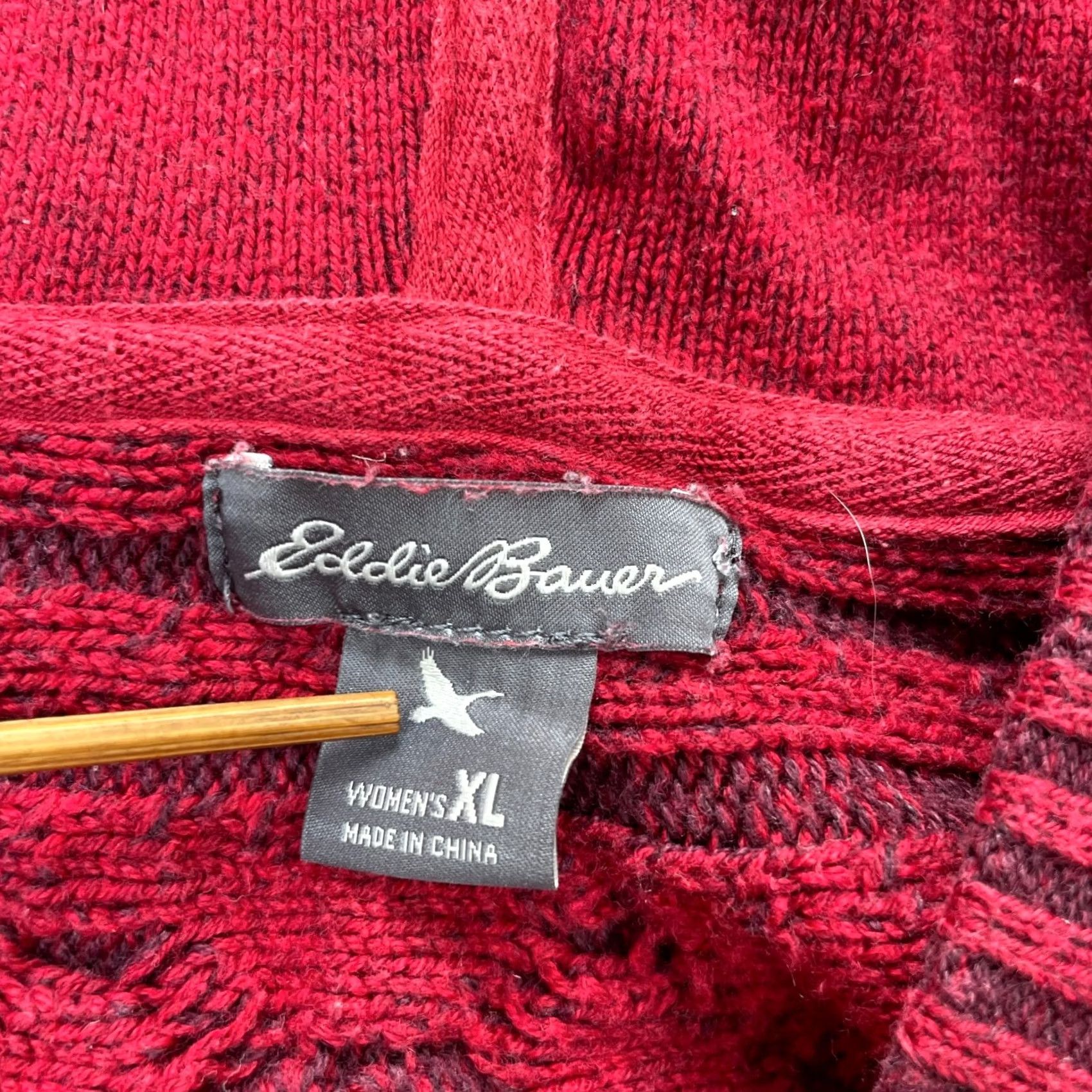 Eddie Bauer VINTAGE Eddie Bauer Sweater Womens XL Red Fair Isle Hooded Tight Knit Pullover Raglan Sleeve Knit Wool Blend Top Womens Size XL / US 12-14 / IT 48-50 - 3 Thumbnail