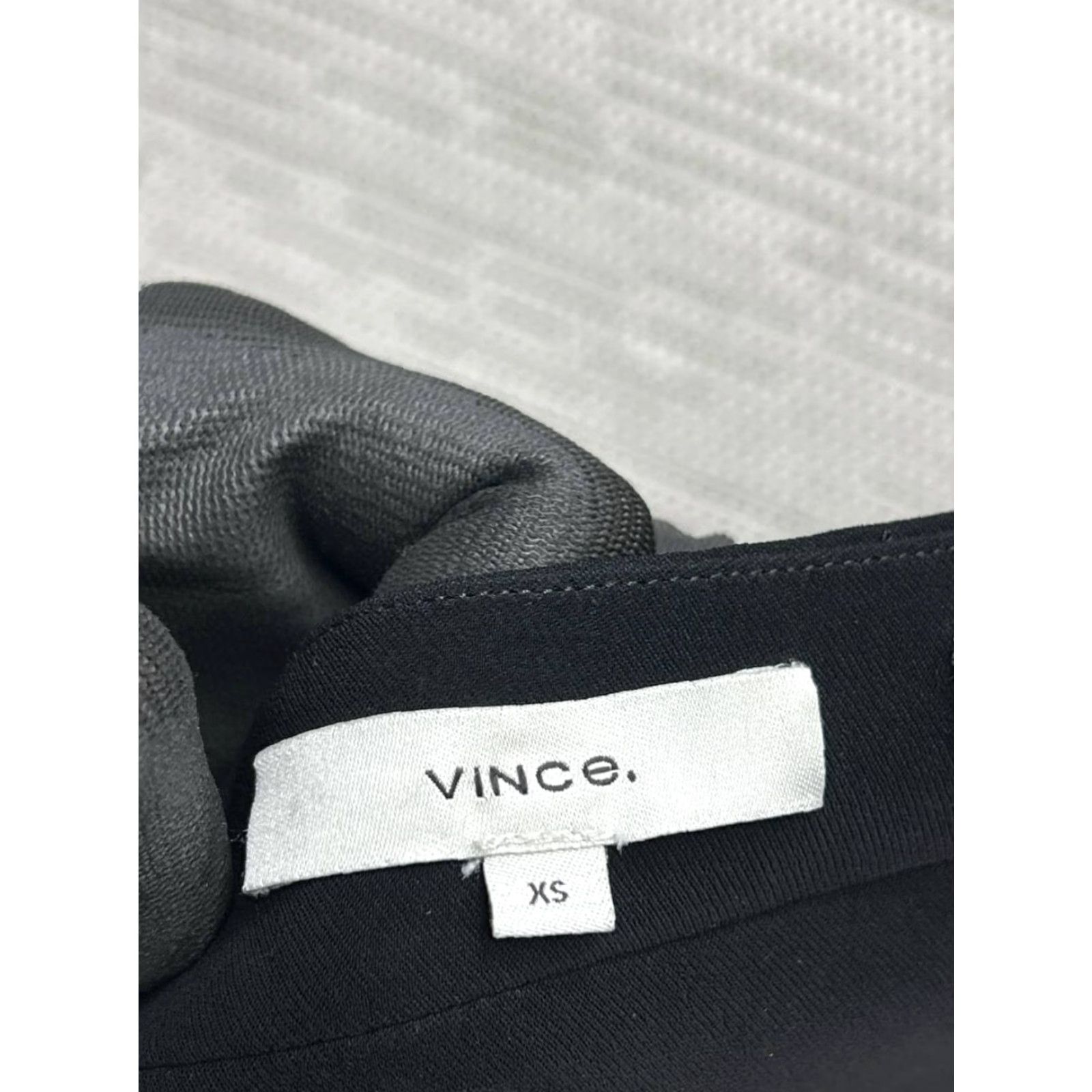 Vince Vince Blouson Dress Womens XS Black Short Sleeve V-Neck Pullover Party/Cocktail Casual 3/4? Size XS / US 0-2 / IT 36-38 - 3 Thumbnail