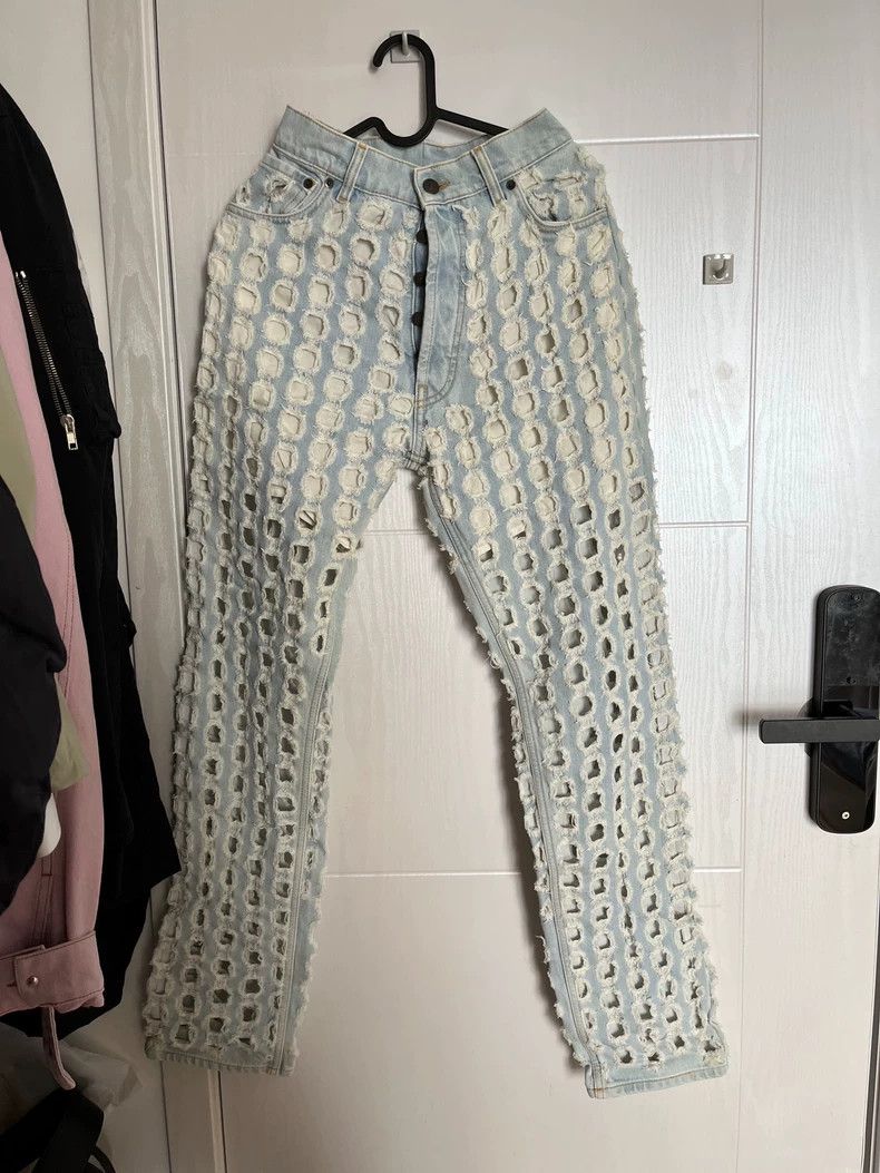 Maison Margiela Maison Margiela Ripped jeans 2502-Nextarrow Size 24" / US 00 / IT 34 - 1 Thumbnail