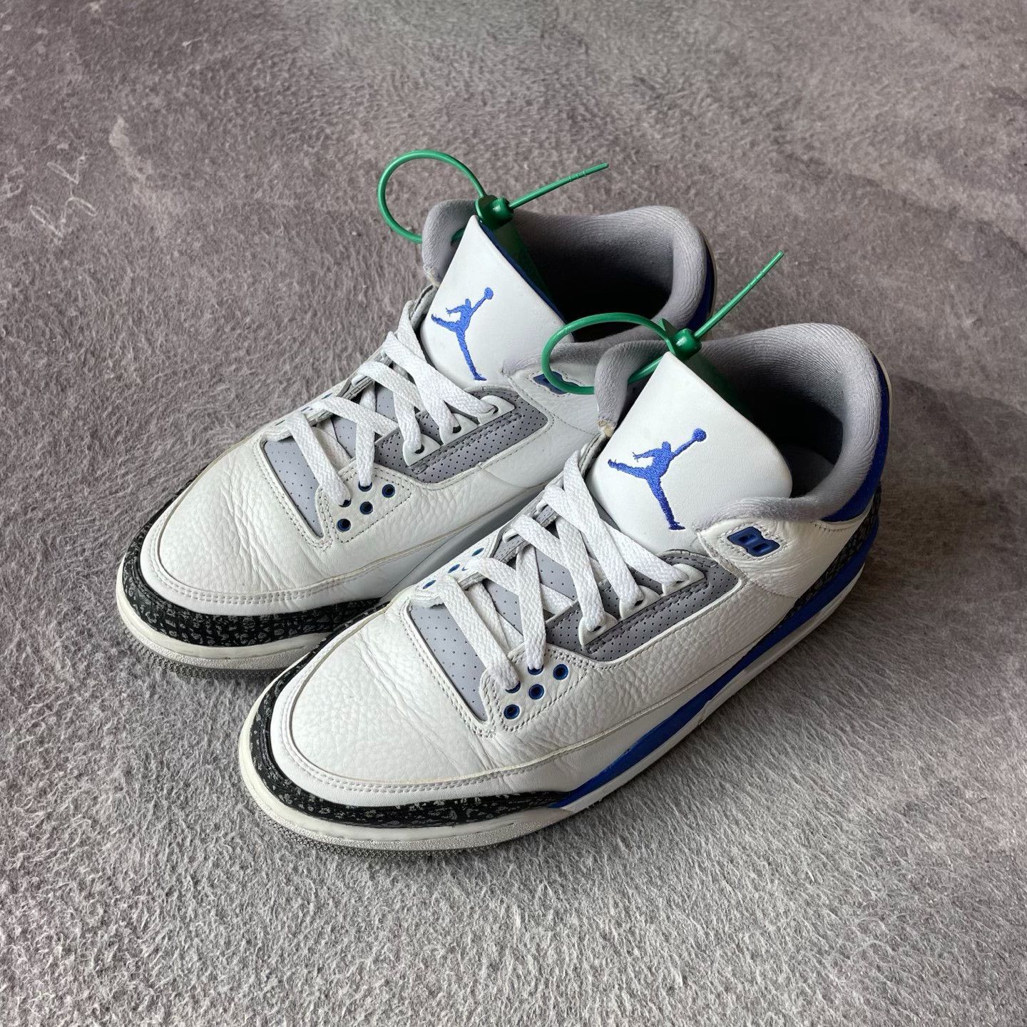 Nike Nike Lowtop Sneakers 44 Men Size US 10.5 / EU 43-44 - 1 Thumbnail