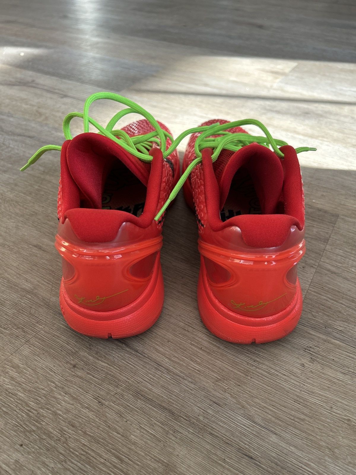 Nike Kobe 6 Reverse Grinch size 13 Size US 13 / EU 46 - 4 Thumbnail