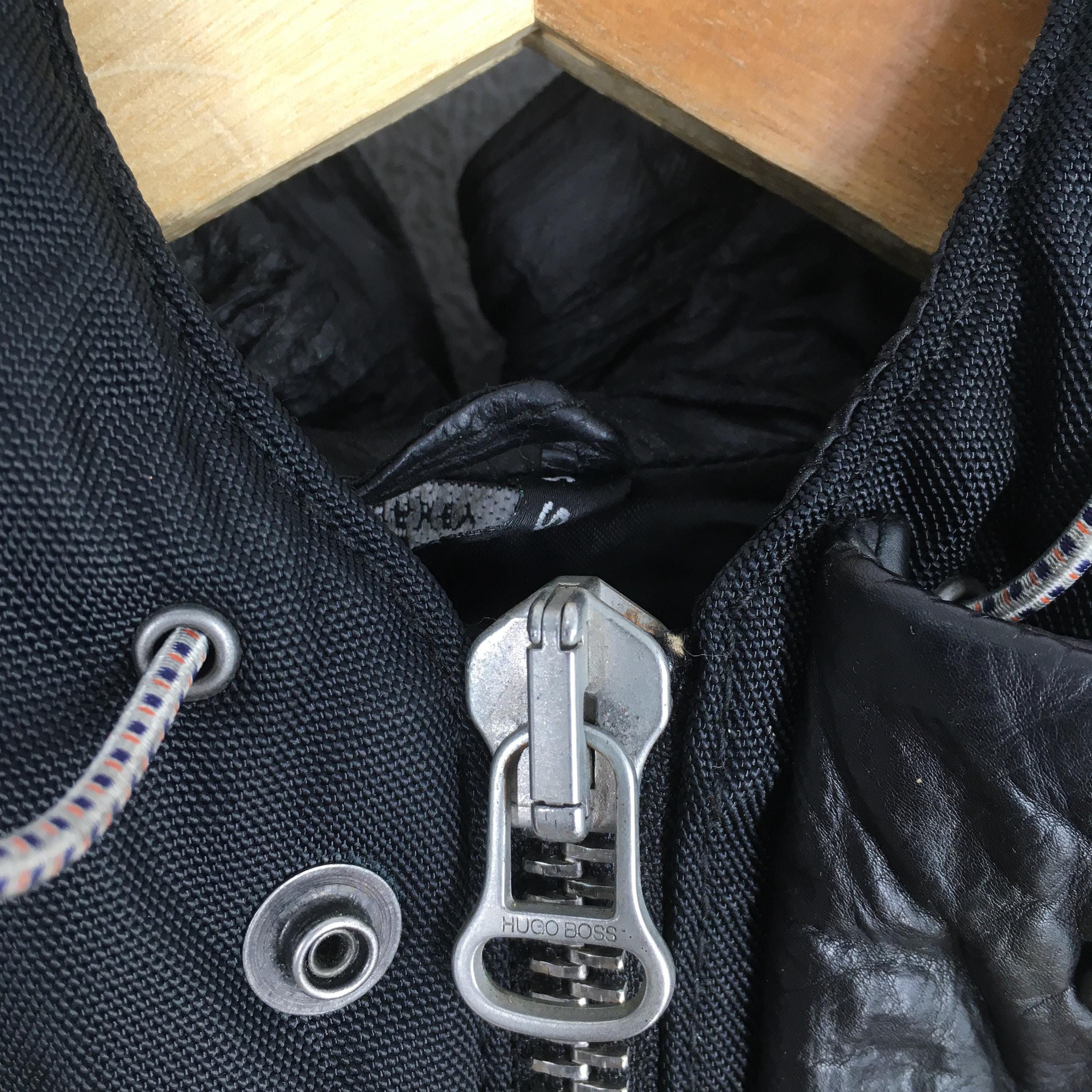 Hugo Boss Vintage 90s Hugo Boss Black Leather Jorik Jacket Large Size US L / EU 52-54 / 3 - 4 Thumbnail
