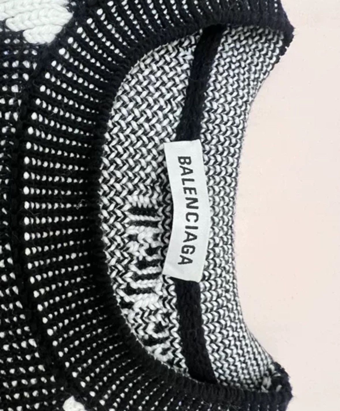 Balenciaga Balenciaga sweater2412-Nextarrow Size US XS / EU 42 / 0 - 5 Thumbnail