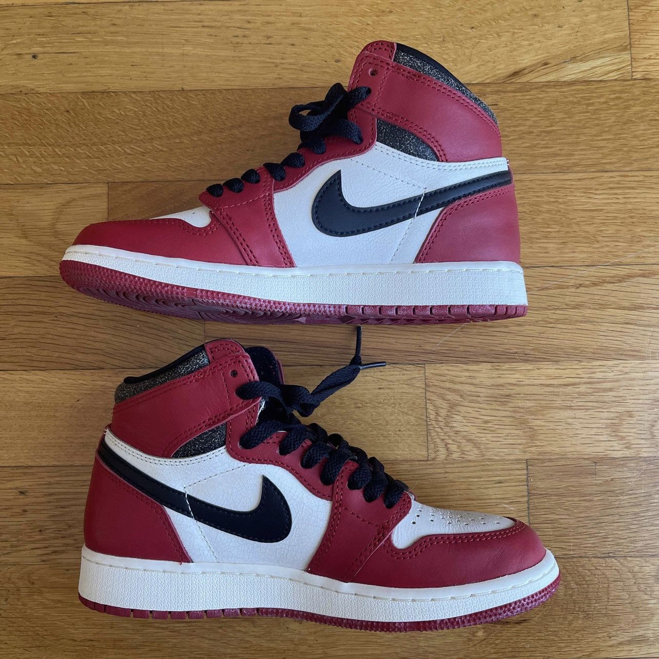 Jordan Brand Air Jordan Retro 1 High OG GS “Chicago Lost & Found” Sz.4 Size US 4 / IT 34 - 7 Thumbnail