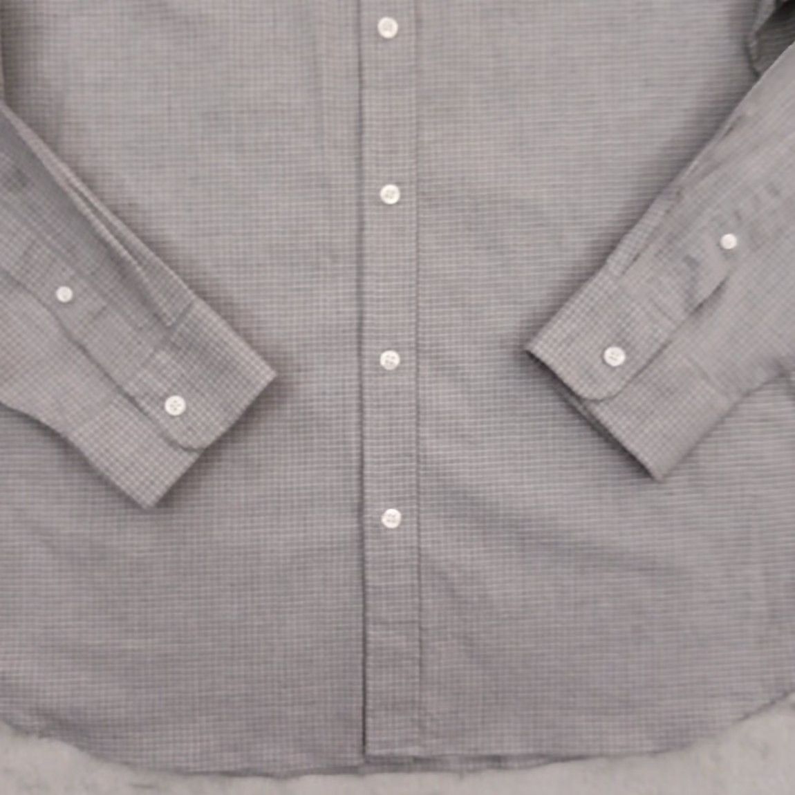 Old Navy Old Navy Shirt Mens XL Slim Fit Gray Plaid Long Sleeve Button Up Cotton Blend Mens XL Slim Fit Button-Up Shirt Gray Plaid Size US XL / EU 56 / 4 - 3 Thumbnail