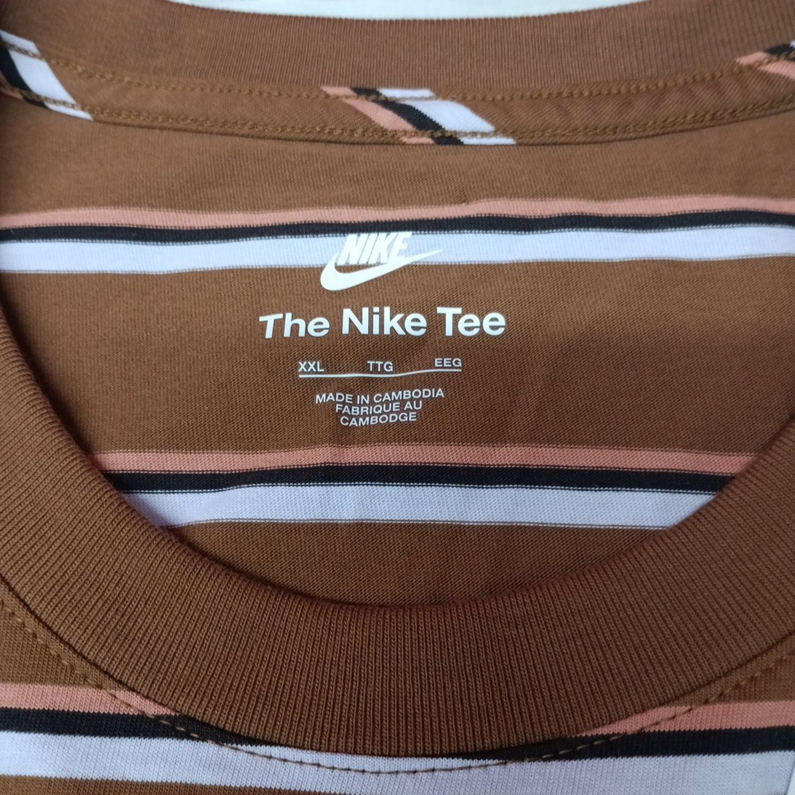 Nike Nike Sportswear Club Striped Logo T-Shirt Men's 2XL Brown Size US XXL / EU 58 / 5 - 3 Thumbnail