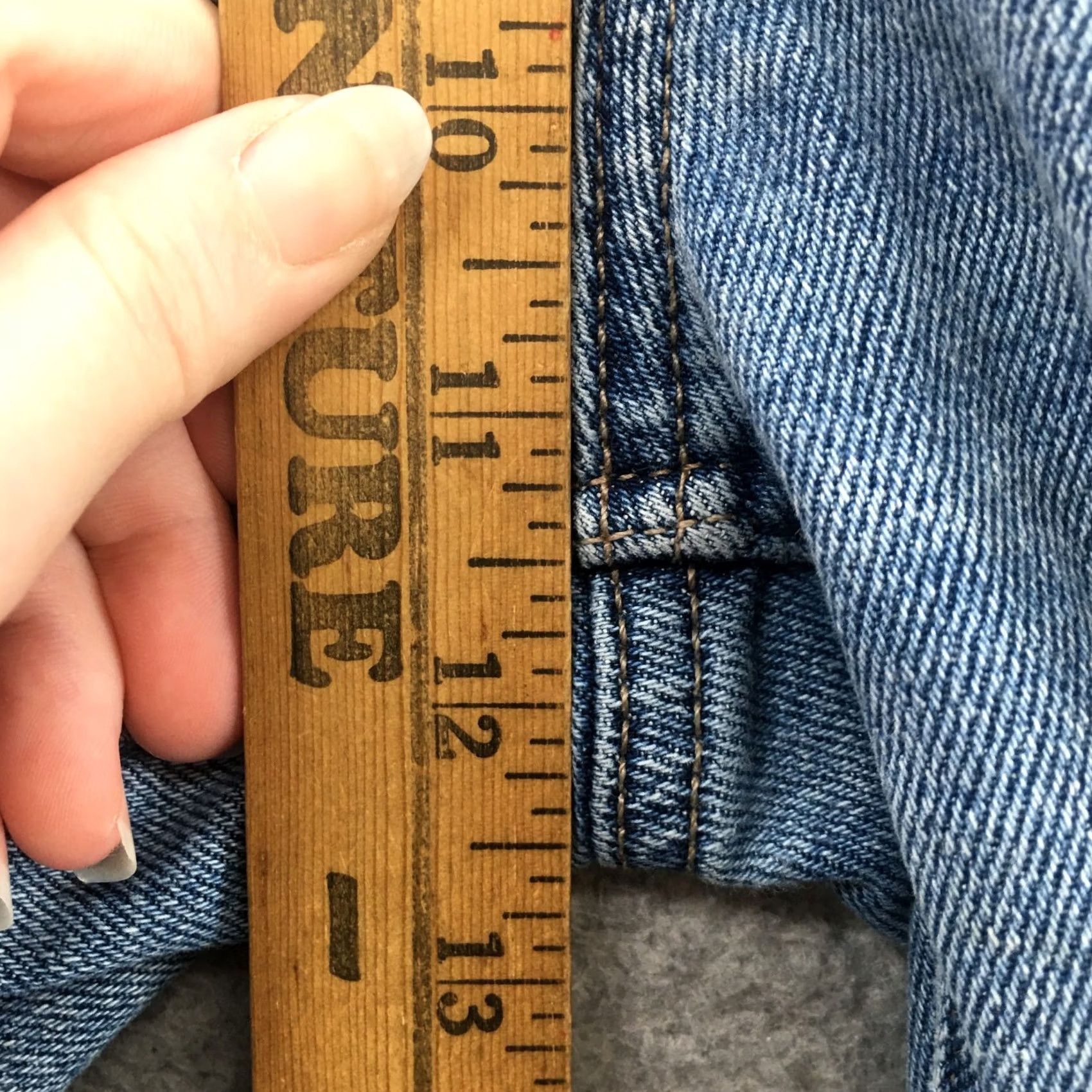 American Eagle Outfitters American Eagle Outfitters Jeans Capri Womens 4 Short 28x25 Blue Denim Zip Stretch Capri Jeans Womens 4 Short Blue Denim Zip Size 27" / US 4 / IT 40 - 7 Thumbnail