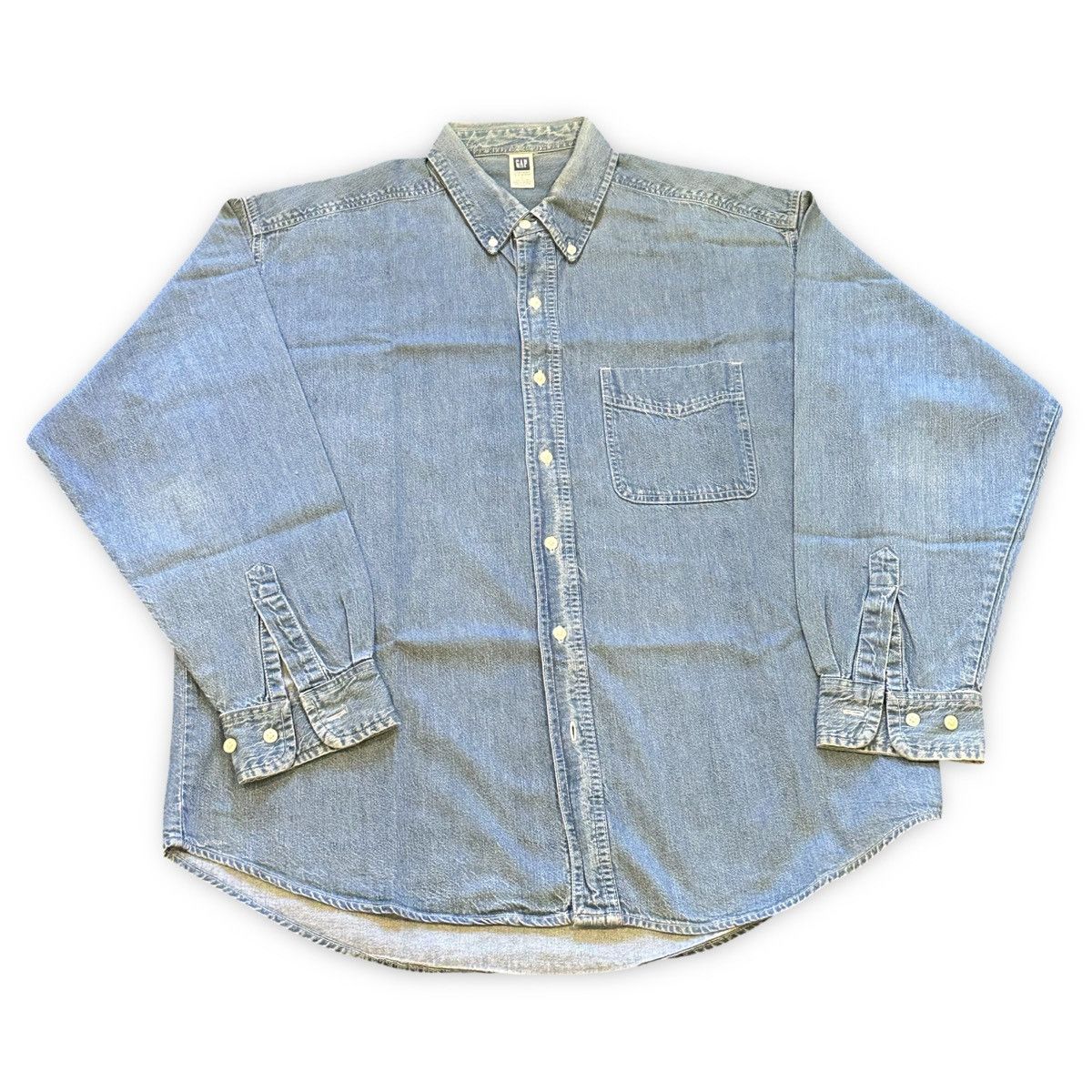 Gap Classic blue Gap denim button-up shirt Size US L / EU 52-54 / 3 - 1 Thumbnail
