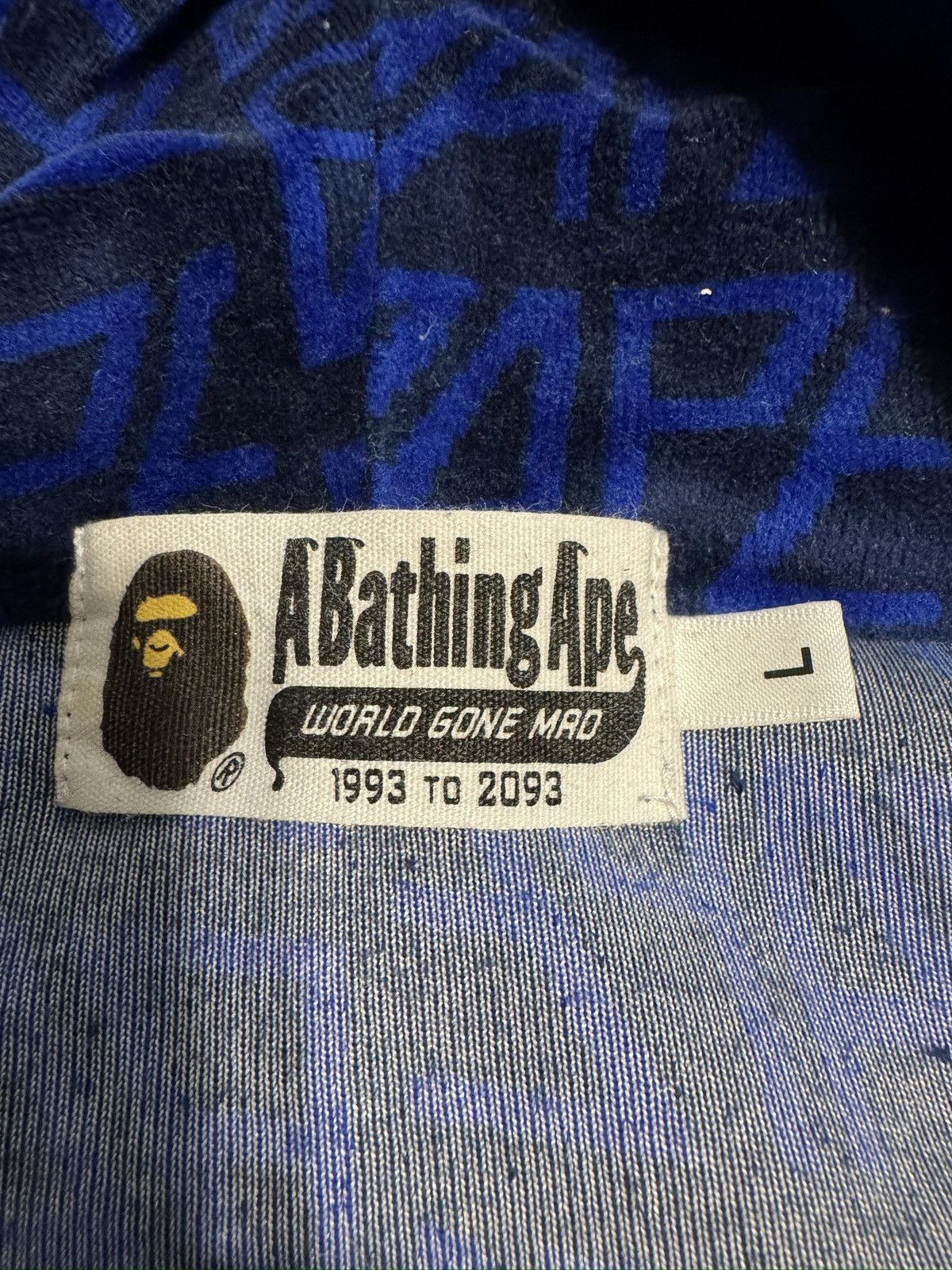 Bape BAPE Logo Monogram Velour Shark Full Zip Hoodie Navy Size L Size US L / EU 52-54 / 3 - 6 Thumbnail