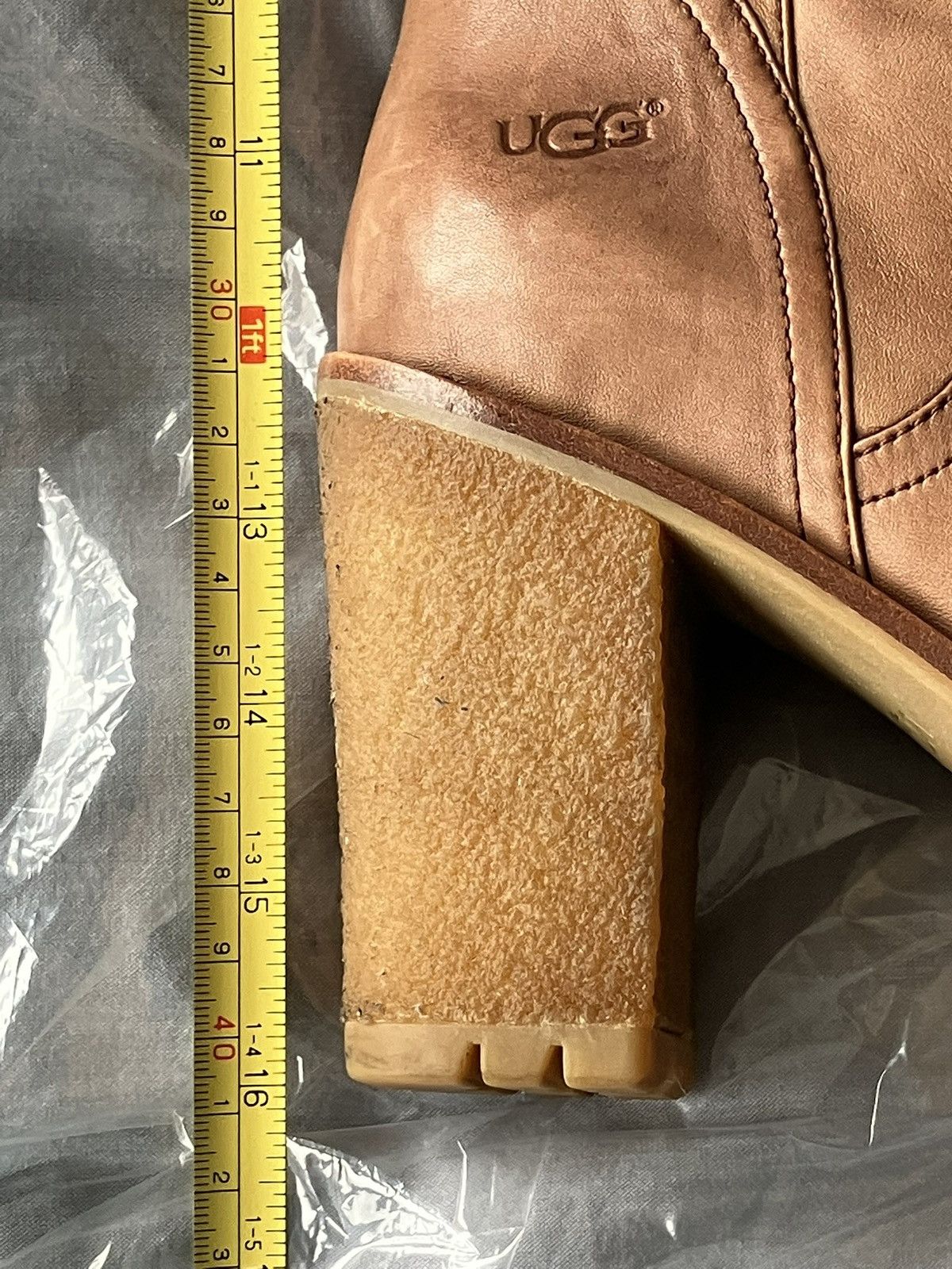Ugg UGG Soft Leather Mid-Calf Boots in Camel Colour Size US 9 / IT 39 - 16 Thumbnail