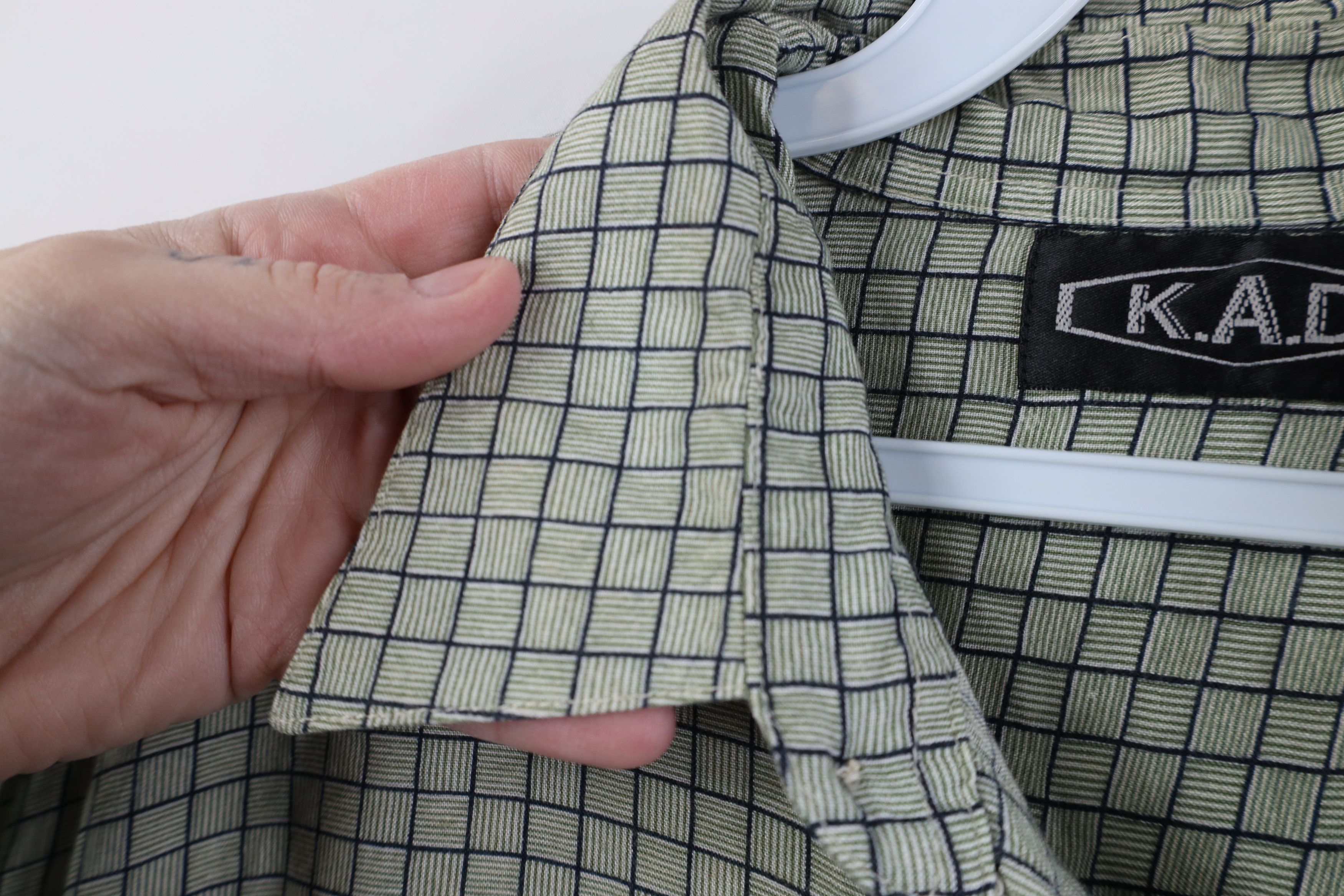 Vintage Vintage 90s Streetwear Gabardine Short Sleeve Button Shirt Size US L / EU 52-54 / 3 - 5 Thumbnail