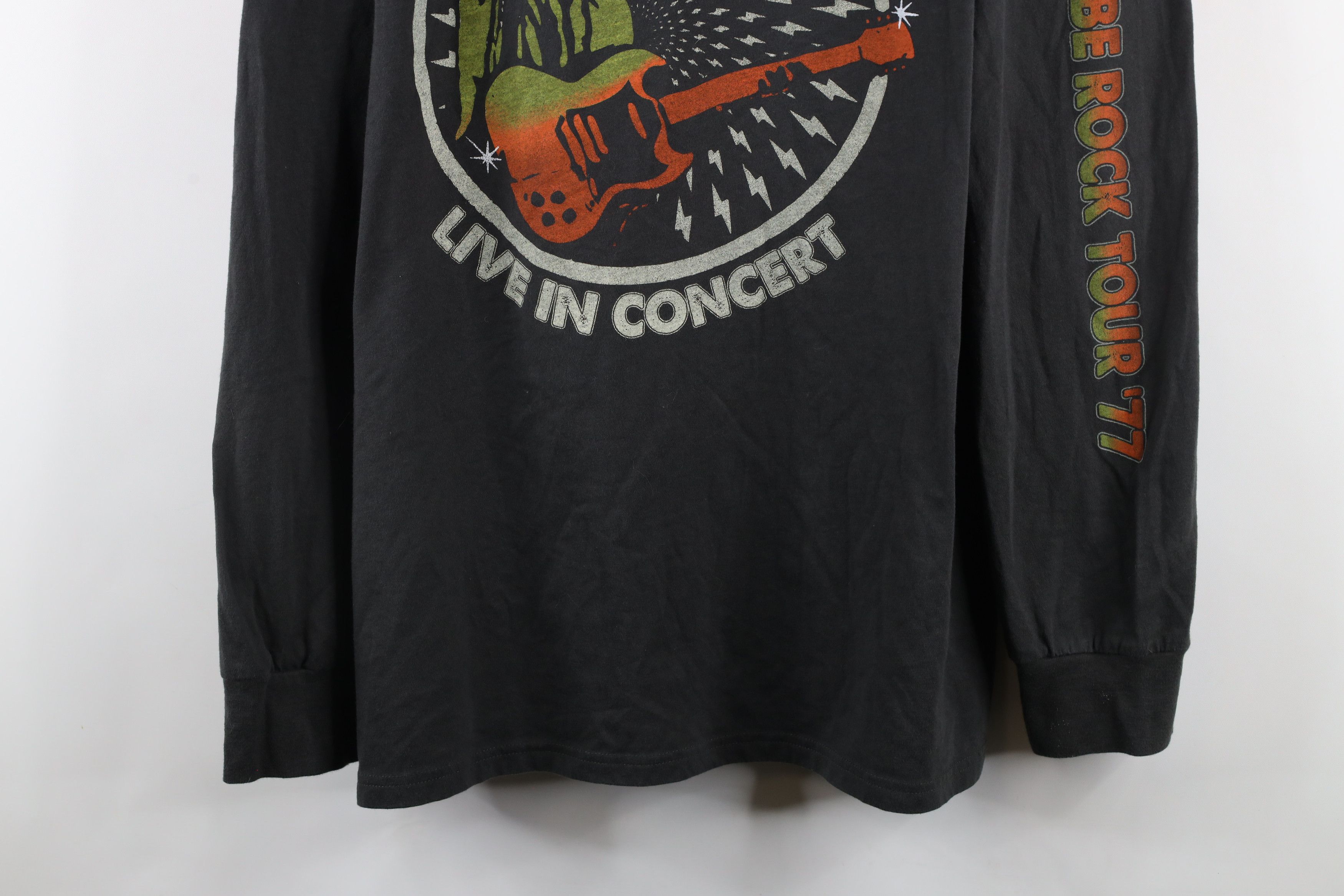 Vintage Retro Be Rock Tour 1977 ACDC Band Long Sleeve T-Shirt Gray Size US XXL / EU 58 / 5 - 3 Thumbnail