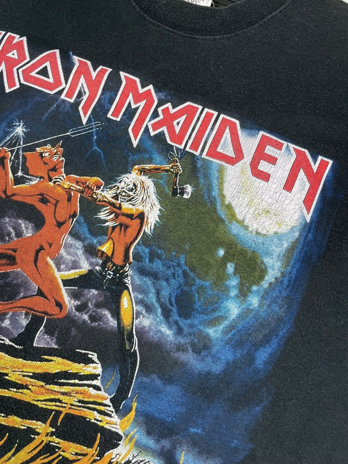 Iron Maiden Vintage Iron maiden rock tee size L logo tour 2002 rare Size US L / EU 52-54 / 3 - 5 Thumbnail