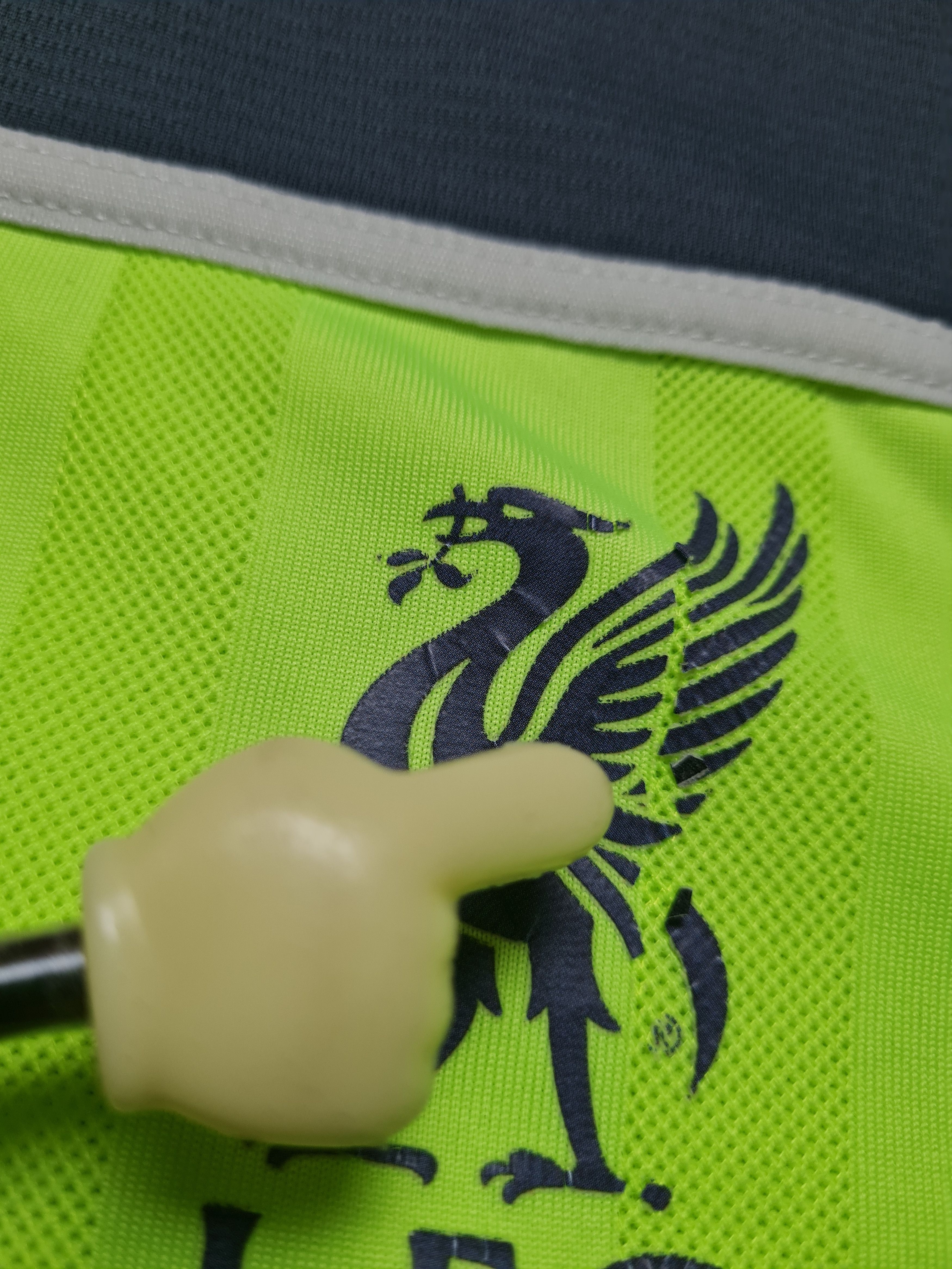 New Balance LIVERPOOL FC 2016/17 Third Sadio MANE 19 NB Toxic Green Size US S / EU 44-46 / 1 - 19 Thumbnail