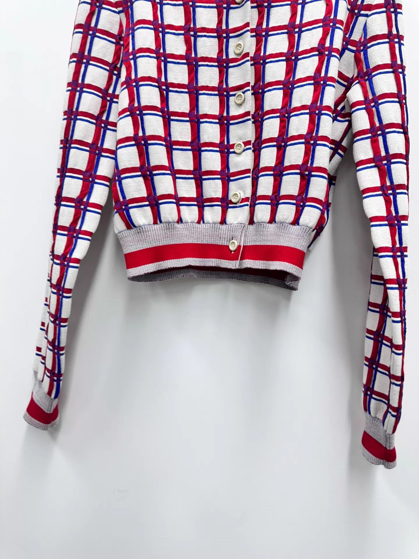 Louis Vuitton Louis Vuitton women's XS cardigan Size XS / US 0-2 / IT 36-38 - 7 Thumbnail