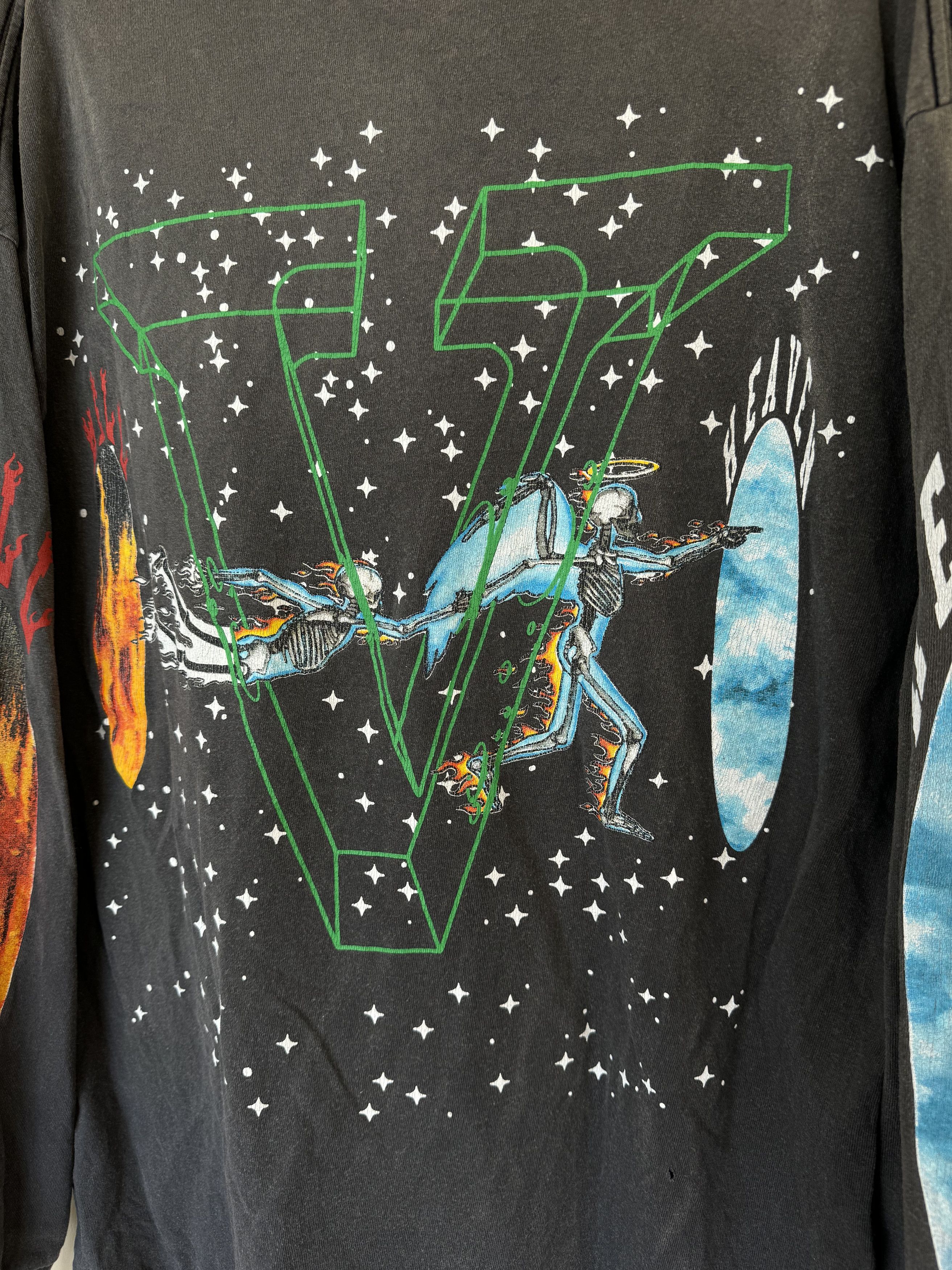 Saint Michael × Vlone Saint x Vlone Heaven Or Hell Longsleeve Size US XL / EU 56 / 4 - 9 Thumbnail