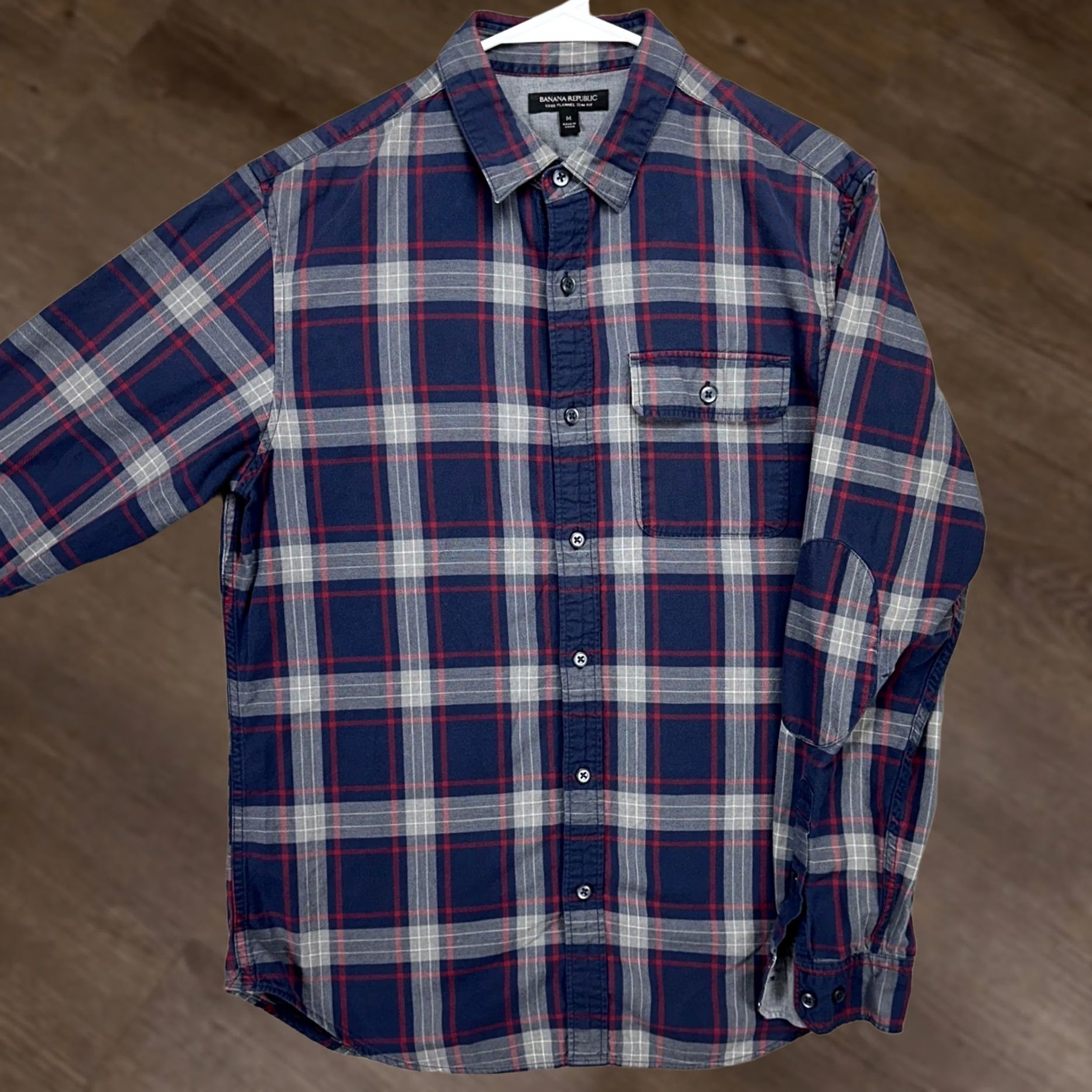 Banana Republic Banana Republic Luxe Flannel Shirt Mens Medium Blue Plaid Slim Fit Flap Pocket Shirt Size US M / EU 48-50 / 2 - 1 Thumbnail