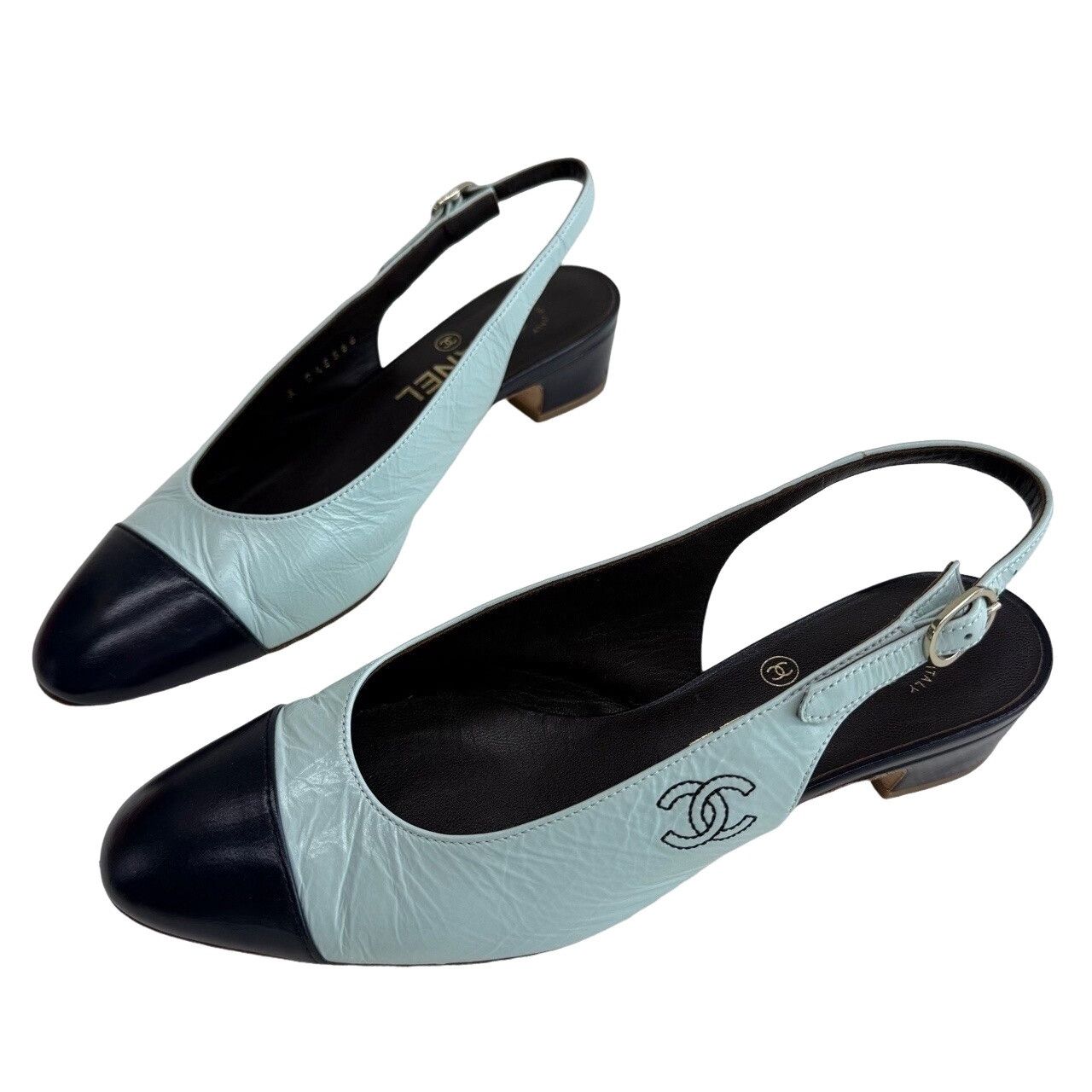 Chanel Chanel Two-Tone Slingback Block Heels Size 36C Size US 6 / IT 36 - 1 Thumbnail
