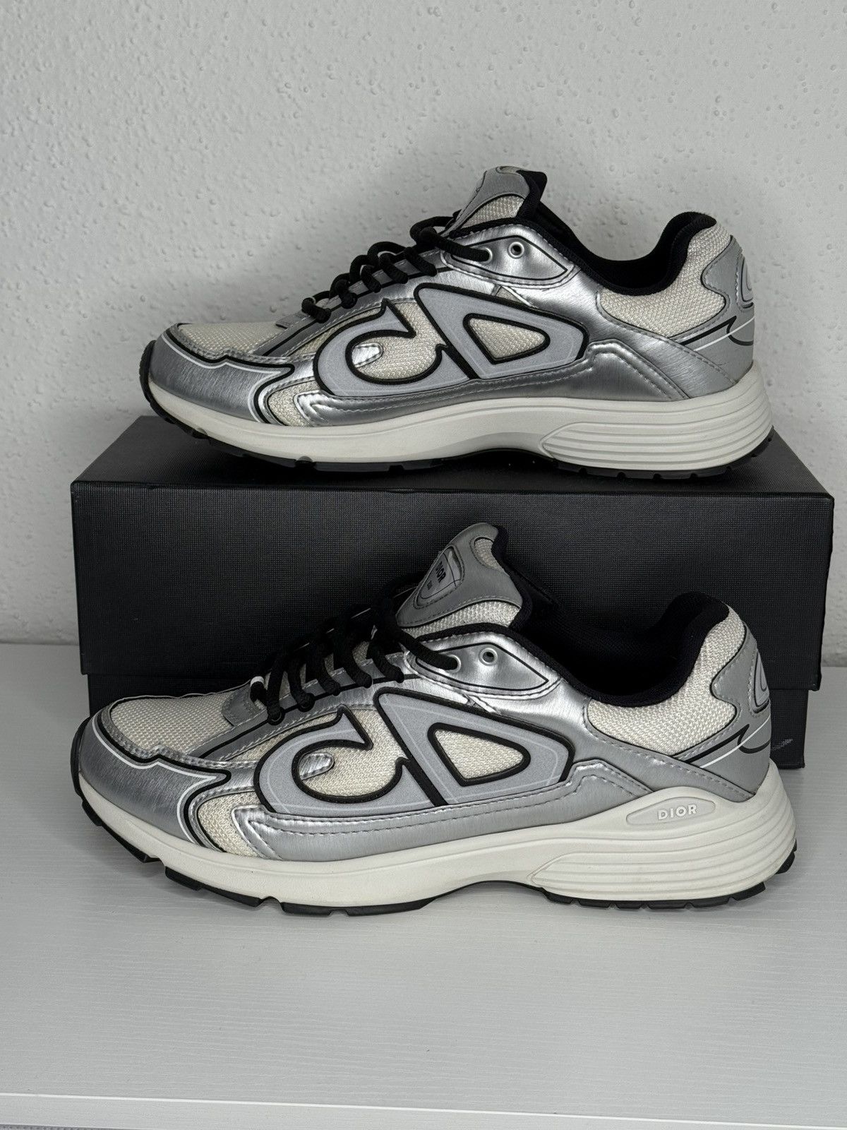 Dior Dior B30 White Silver Size US 9 / EU 42 - 10 Thumbnail