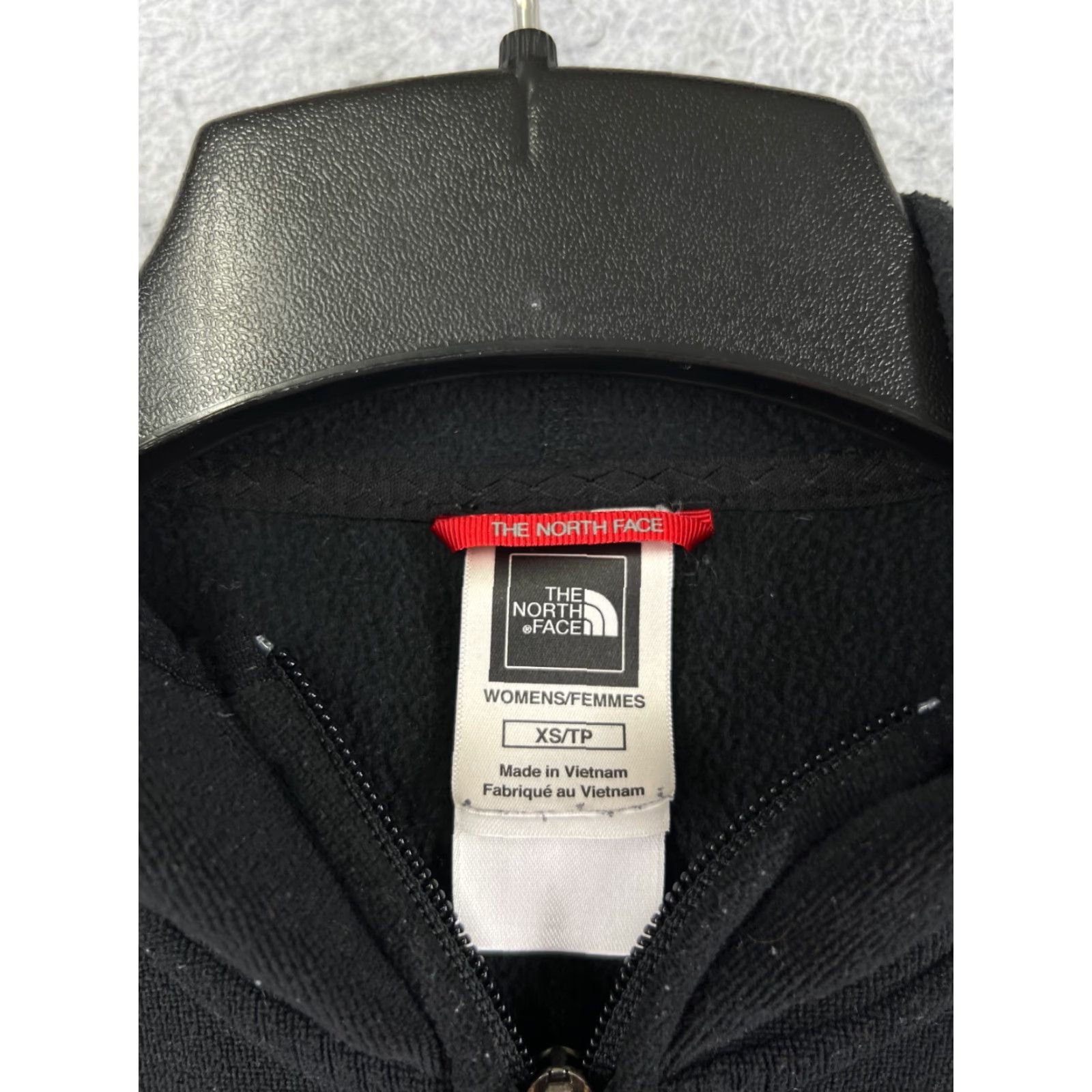 The North Face The North Face Jacket Extra Small Black Hooded Fleece Cozy Polyester Womens Size XS / US 0-2 / IT 36-38 - 3 Thumbnail