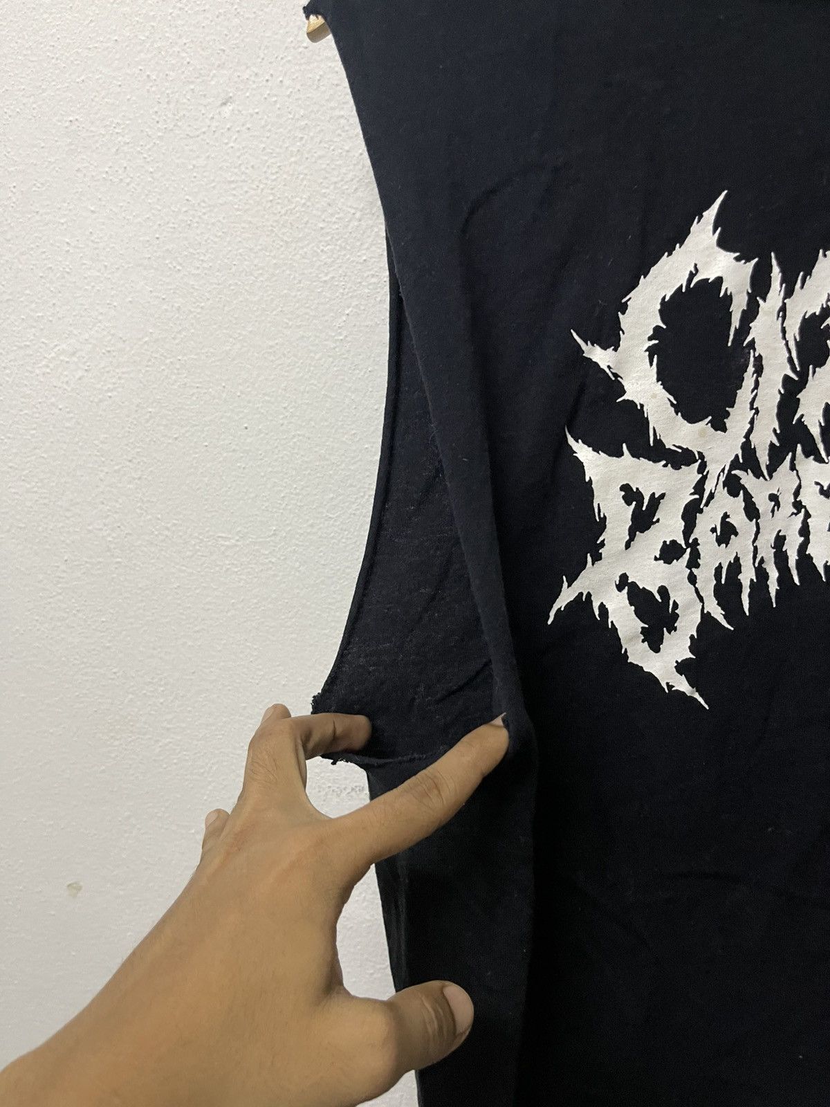 Band Tees 2000s METAL BAND SLEEVELESS SHIRT RARE Size US L / EU 52-54 / 3 - 8 Thumbnail