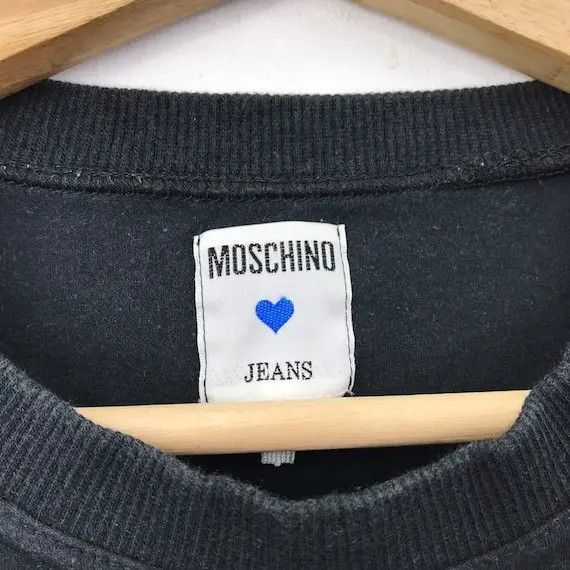 Moschino Vtg MOSCHINO LOVE JEANS Monogram Tee Shirt Made In Italy Size XS / US 0-2 / IT 36-38 - 5 Thumbnail