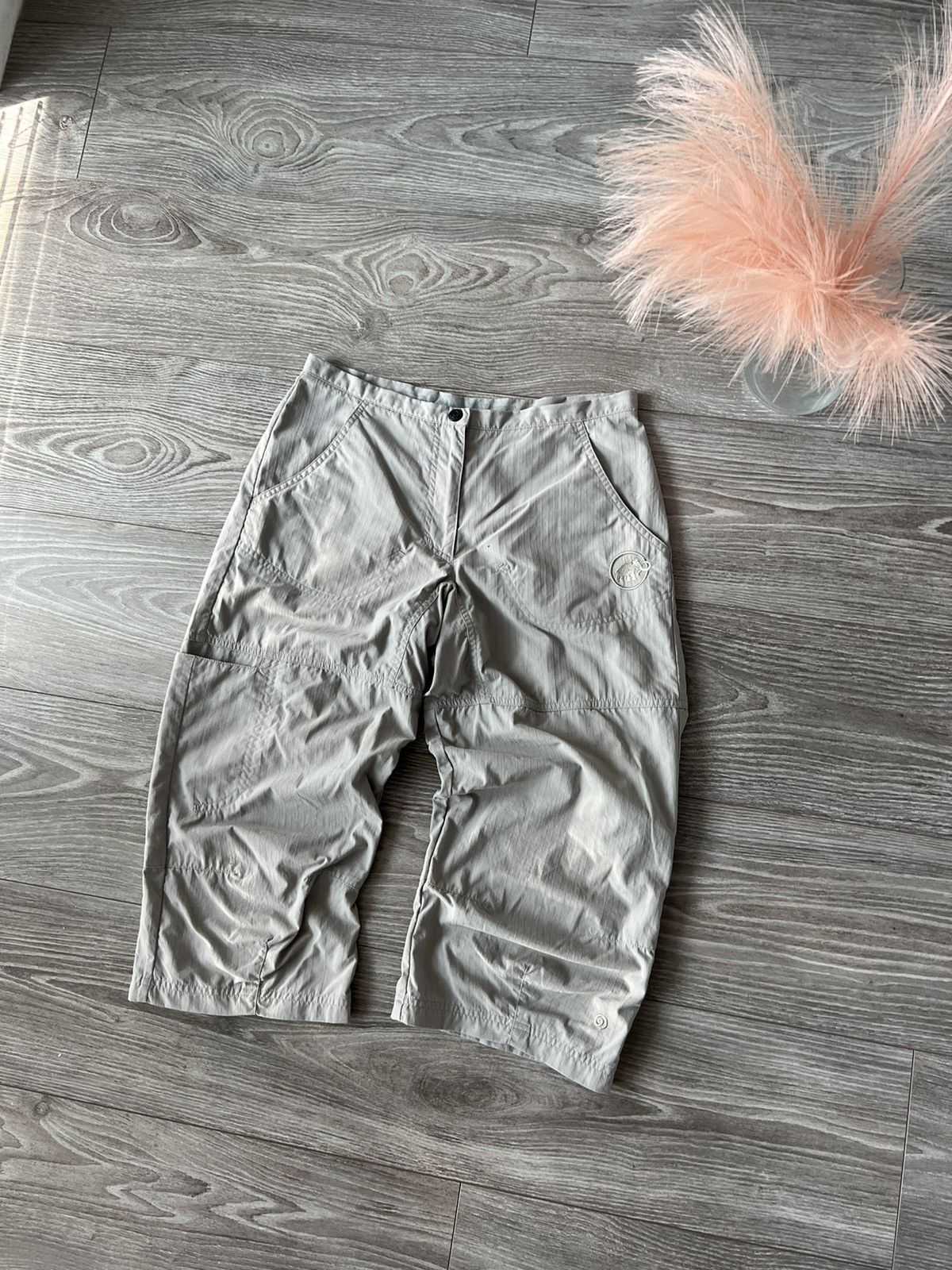 Mammut × Vintage ‼️Mammut Circle Logo Multi Pocket Regular Long Shorts‼️ Size US 32 / EU 48 - 2 Thumbnail