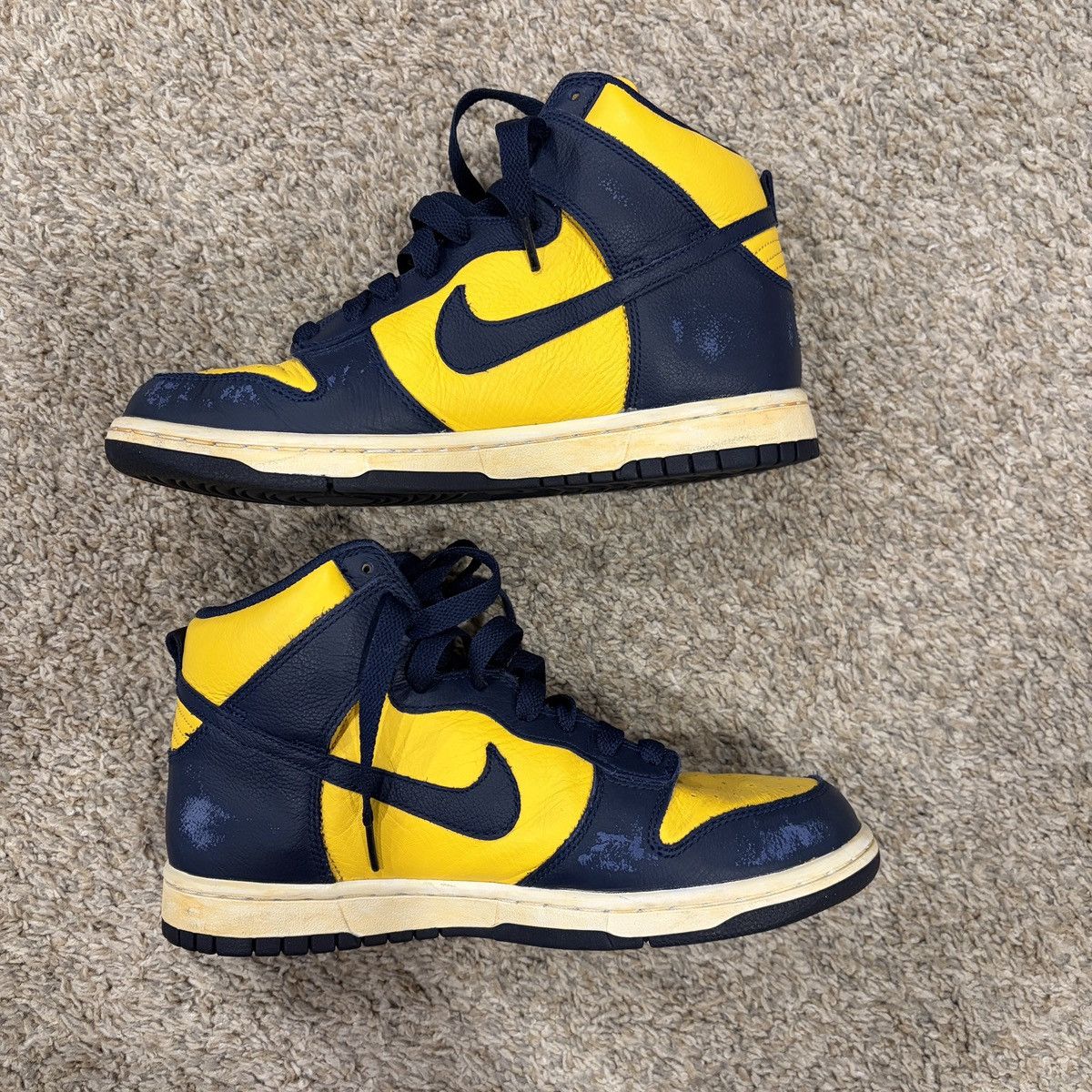 Nike 2016 Nike Dunk Michigan High Size US 8 / EU 41 - 8 Thumbnail