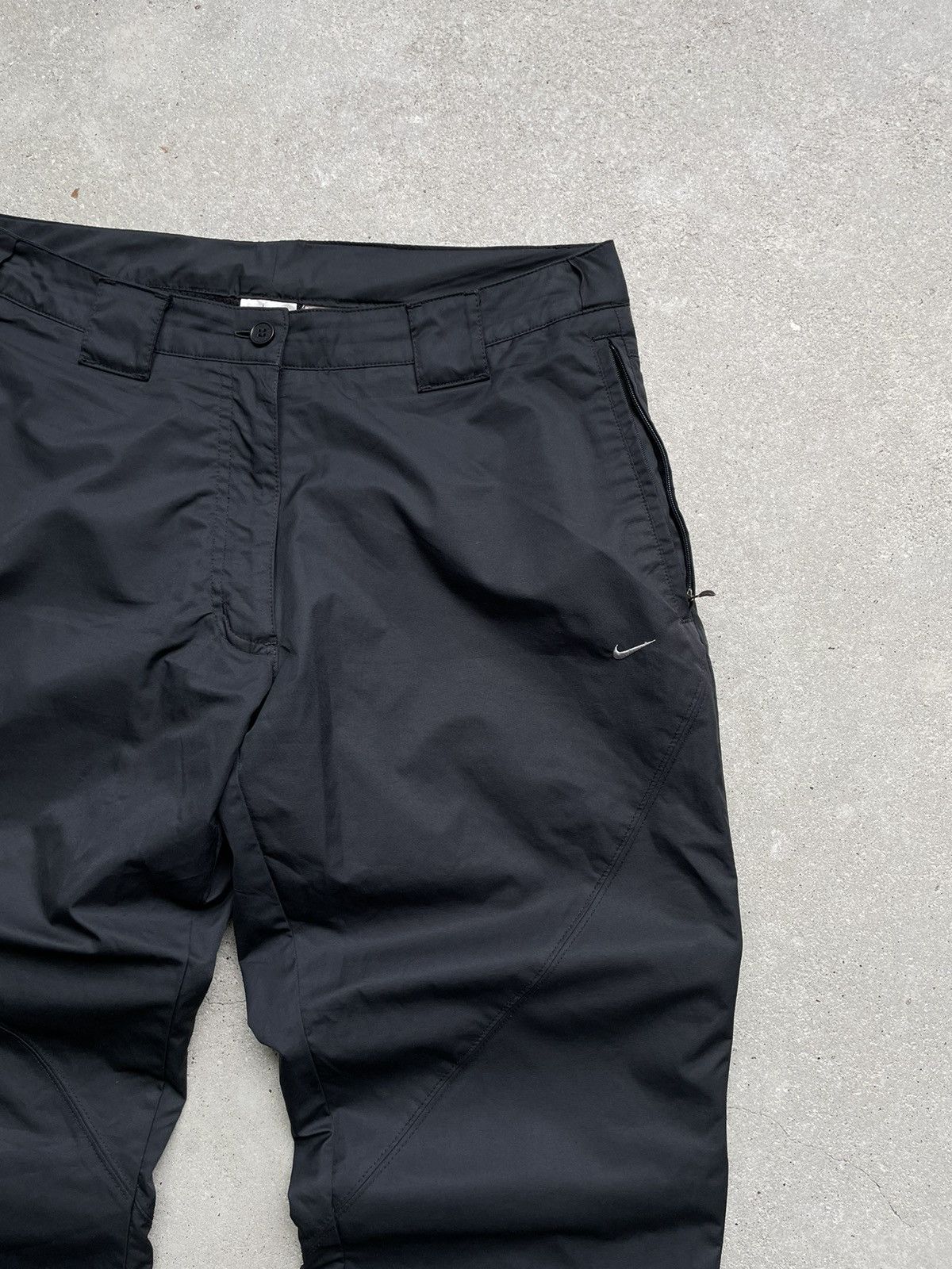 Nike × Vintage Vintage Nike nylon track pants transformers Size US 29 - 2 Thumbnail