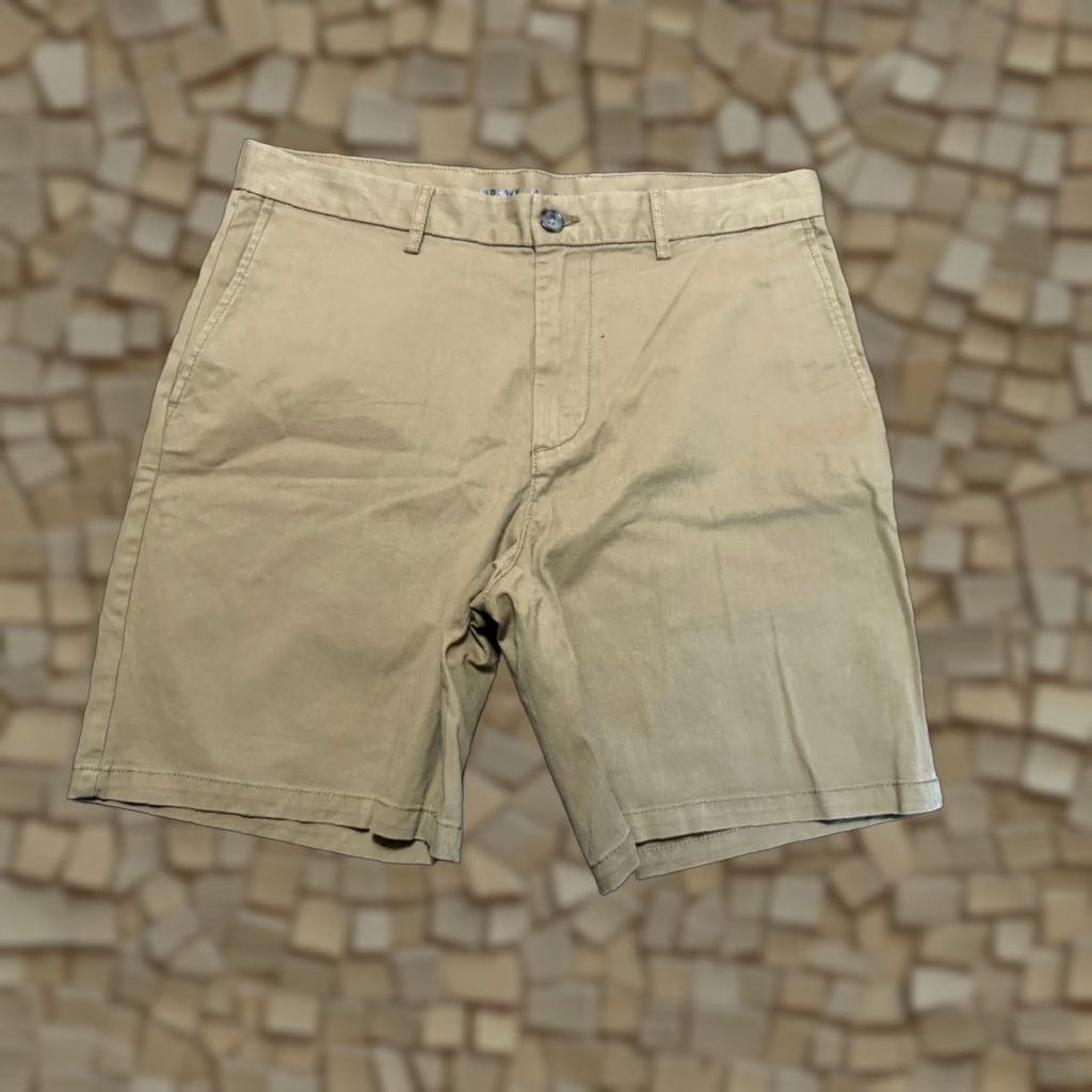 Old Navy Old Navy Shorts Men Cargo Shorts Slim Built in Flex 36 Brown Cotton Front Flat Pockets 8in Inseam Regular Size 36 Casual Everyday Vintage No N/A Size US 36 / EU 52 - 1 Thumbnail